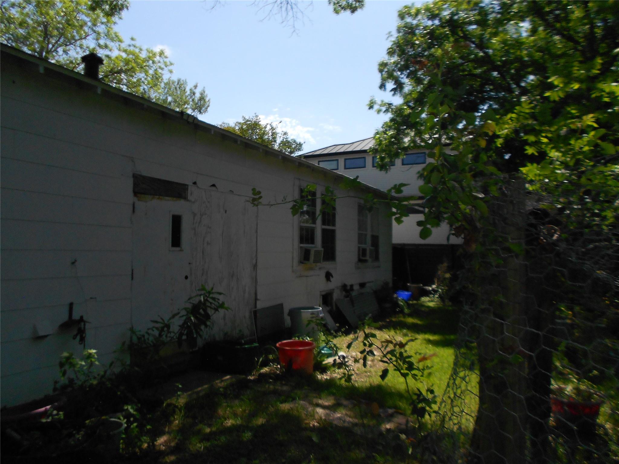 1405 Karen Ave, Austin, TX 78757