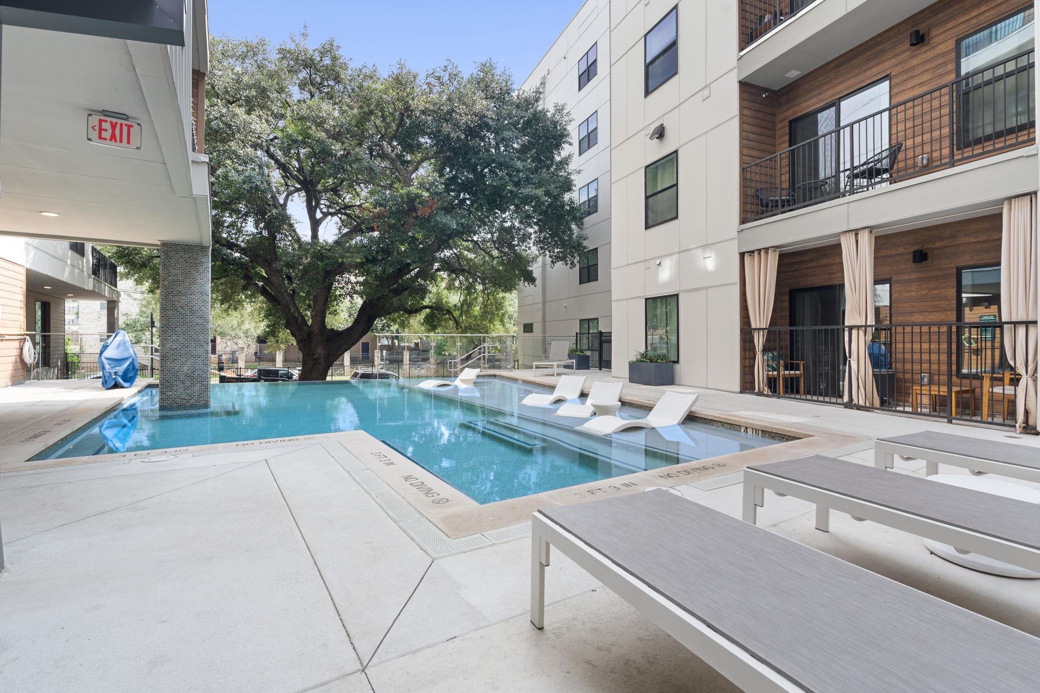 2500 Longview St # 116, Austin, TX 78705