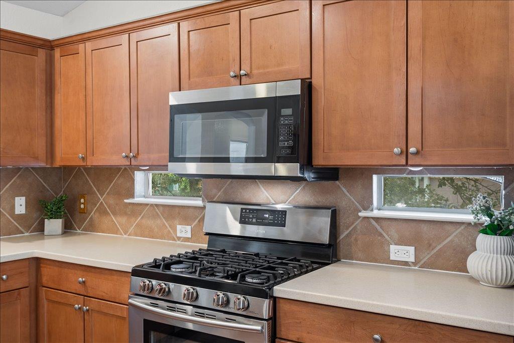 317 Bandstand Ln, Cedar Park, TX 78613