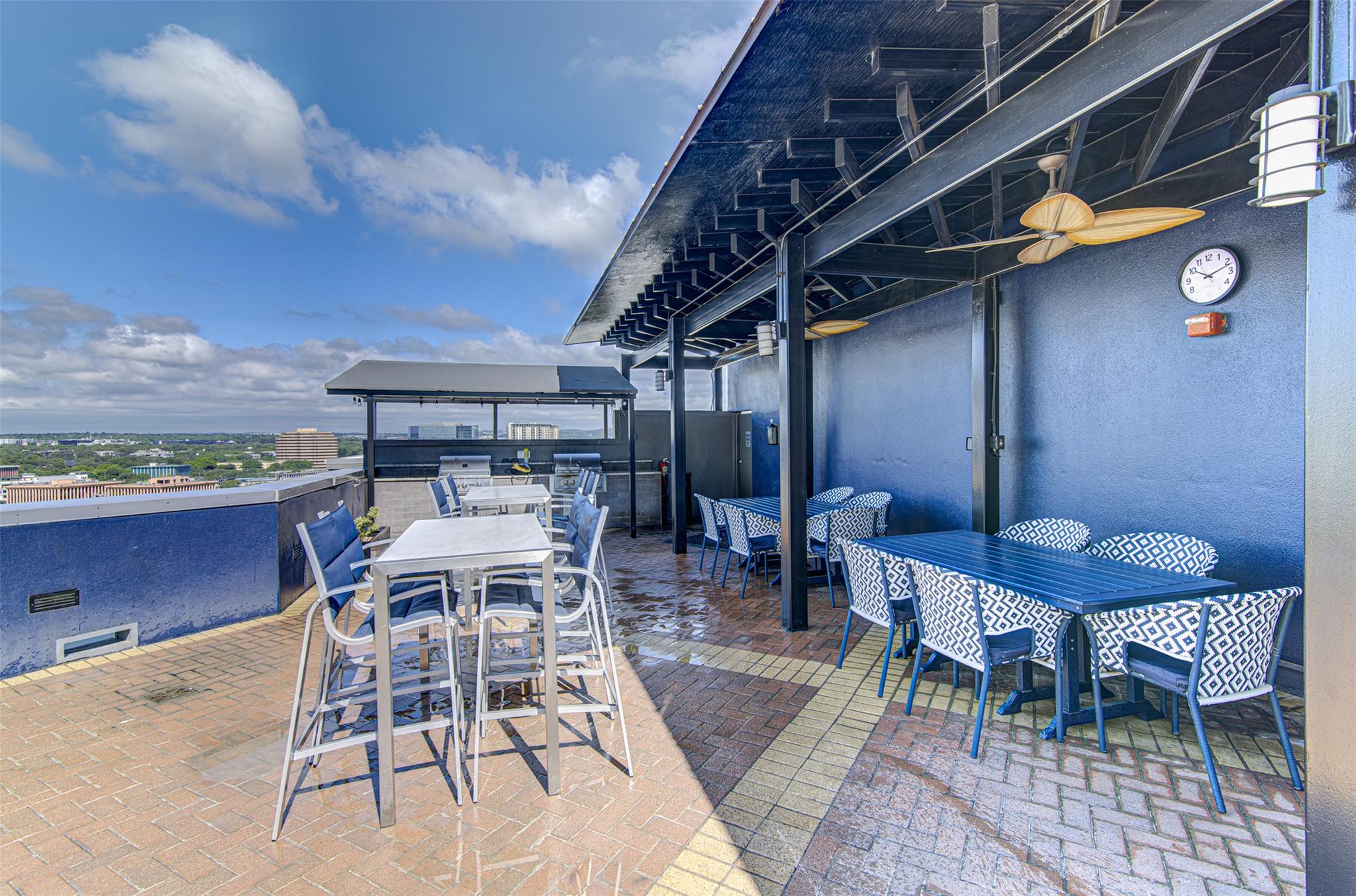 54 Rainey St # 706, Austin, TX 78701