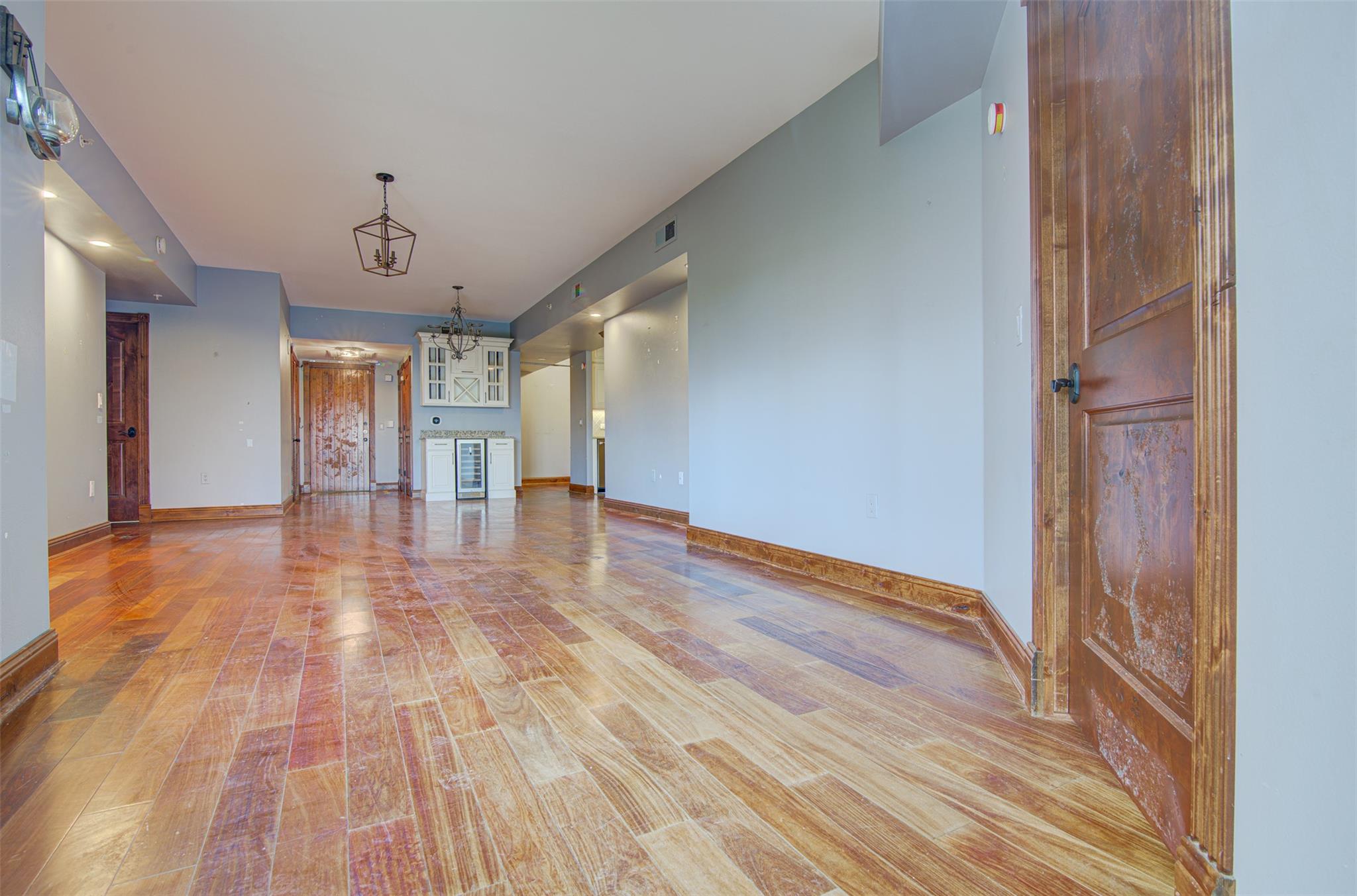 54 Rainey St # 706, Austin, TX 78701