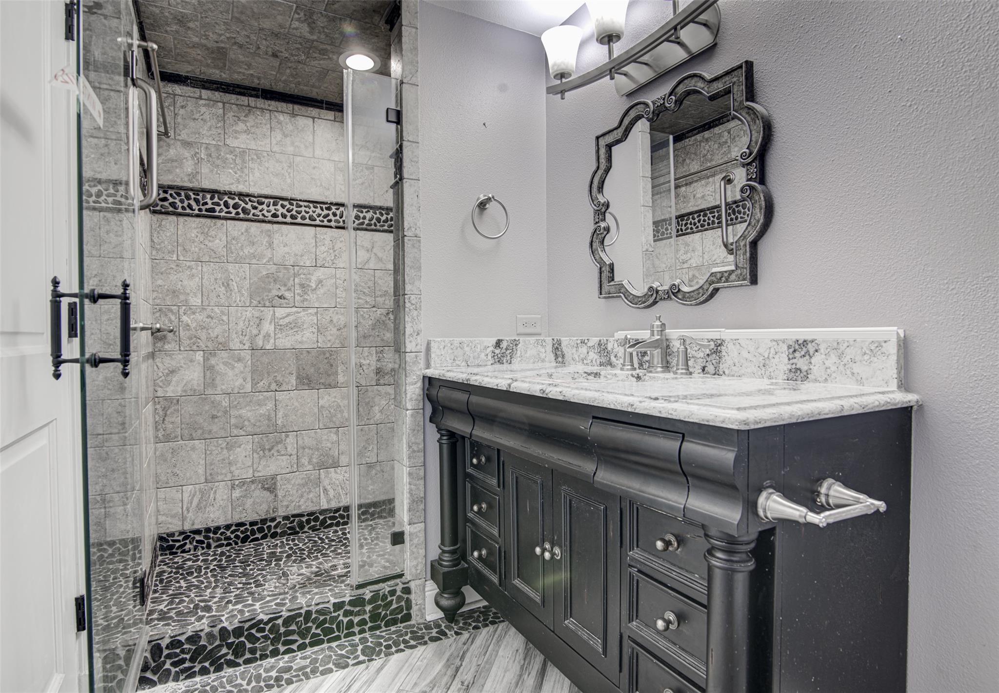 54 Rainey St # 706, Austin, TX 78701
