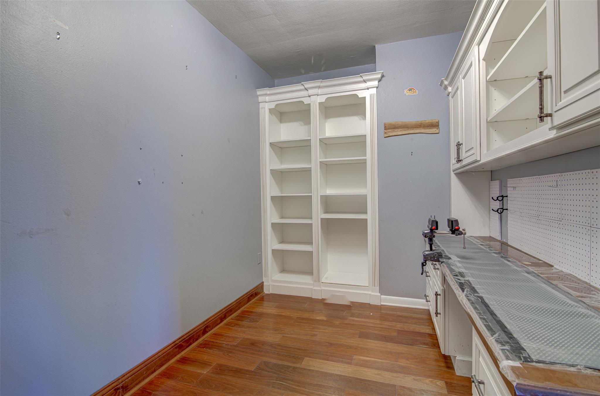 54 Rainey St # 706, Austin, TX 78701