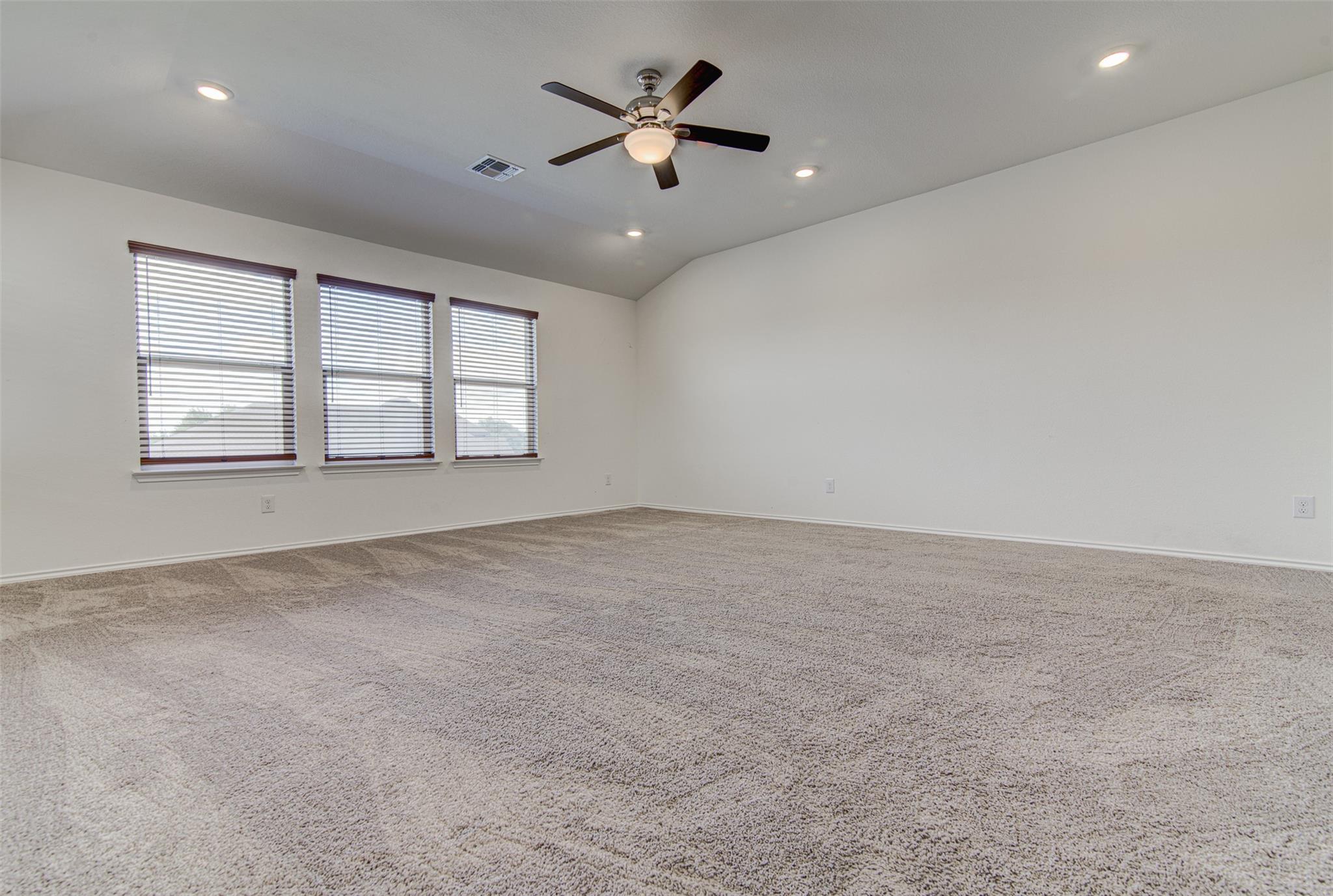 1004 Desaix Dr, Georgetown, TX 78628