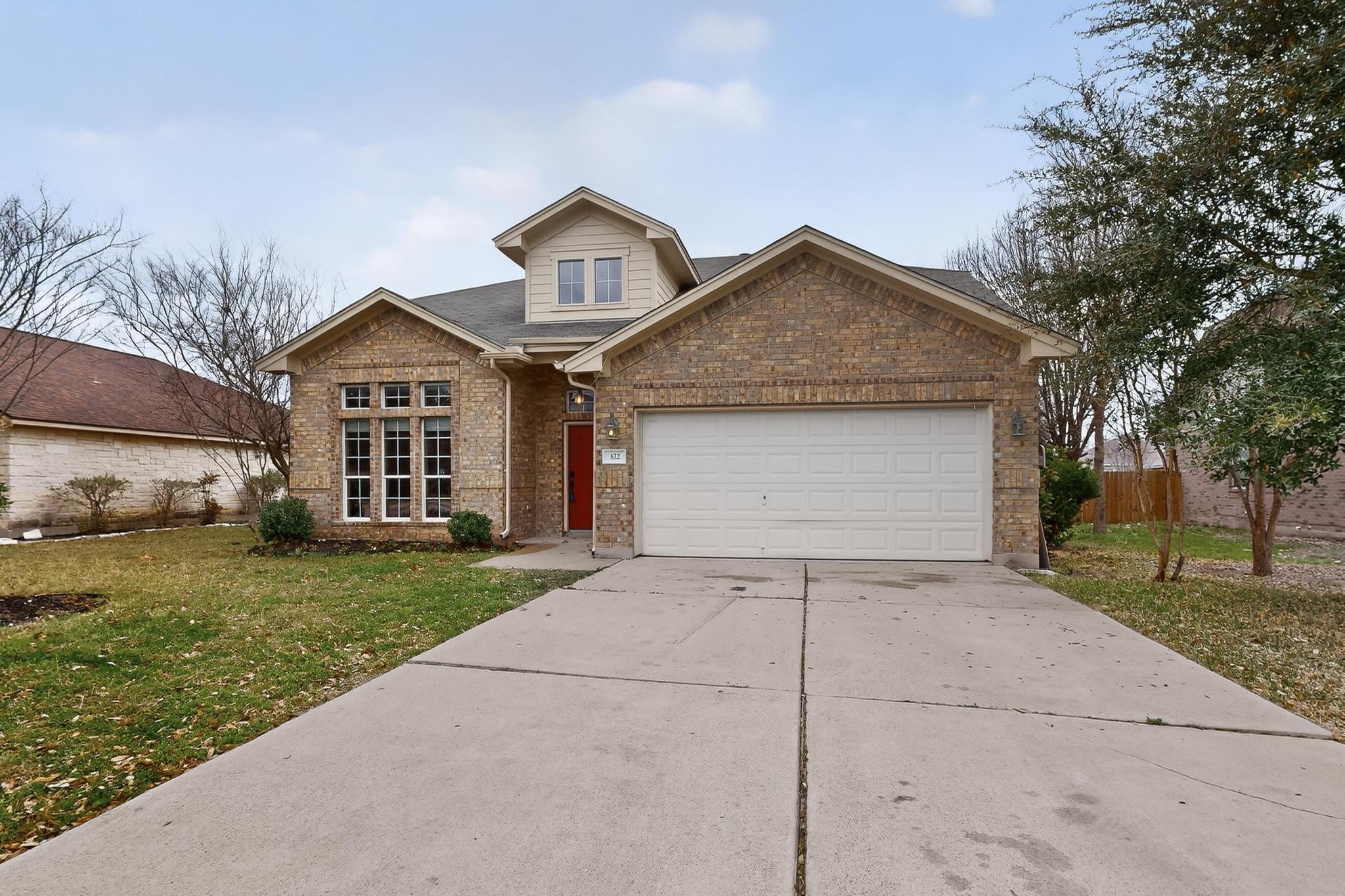 322 Lone Star Blvd, Hutto, TX 78634