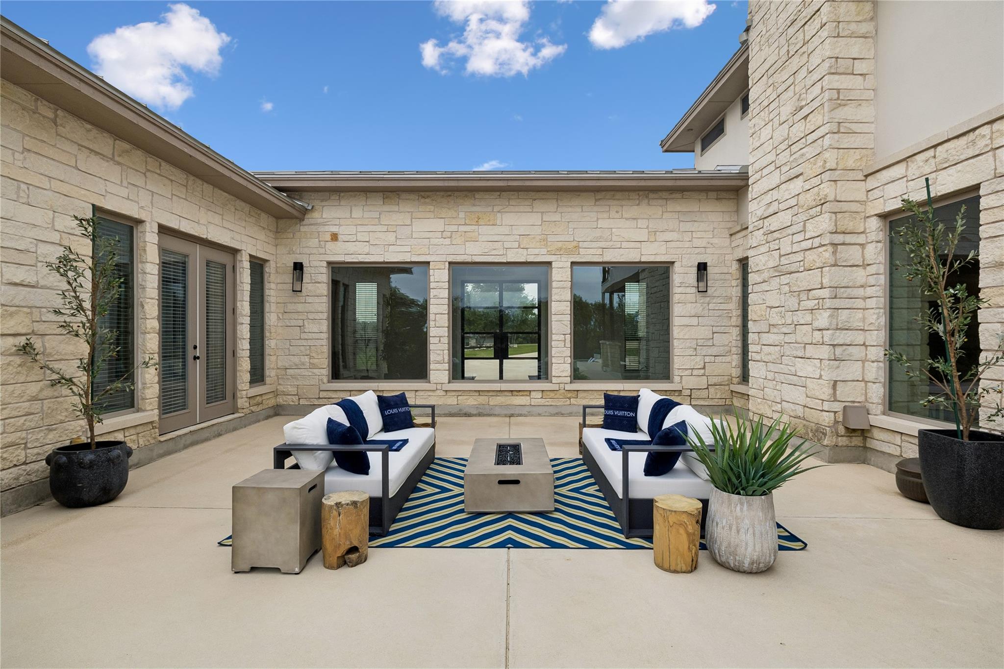 3214 Comal Springs, Canyon Lake, TX 78133