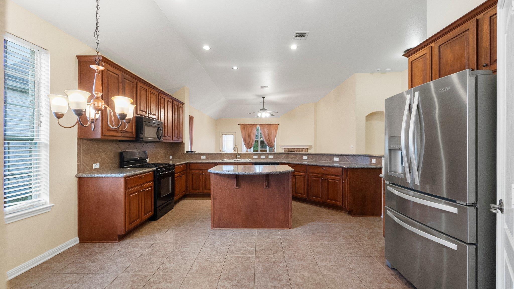 7808 Alophia Dr, Austin, TX 78739