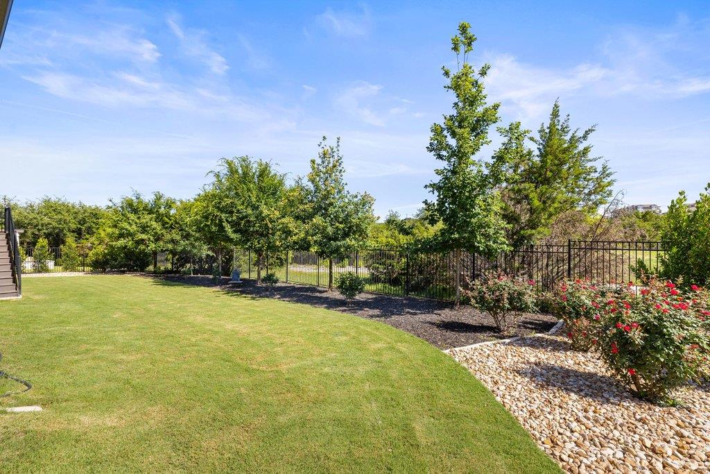 308 Ringtail Stream Dr, Austin, TX 78738
