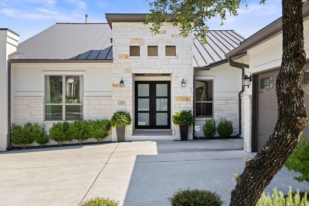 308 Ringtail Stream Dr, Austin, TX 78738