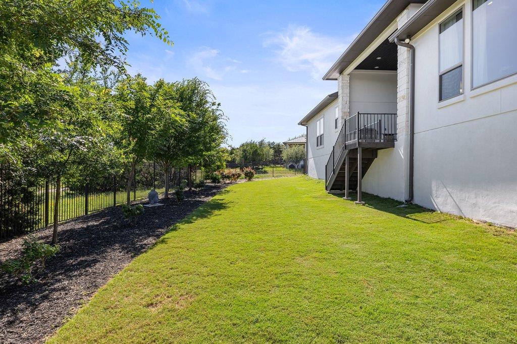 308 Ringtail Stream Dr, Austin, TX 78738