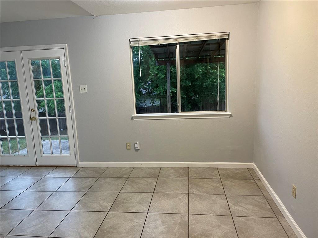 8303 Gallatin Dr, Austin, TX 78736