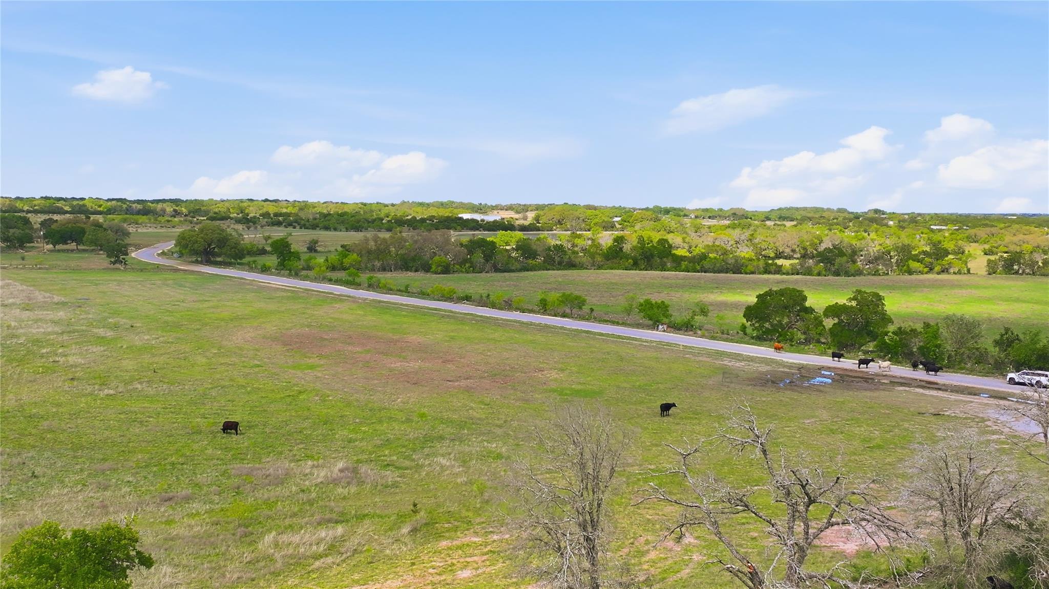 840-16 Goodnight-Loving Dr, Bertram, TX 78605