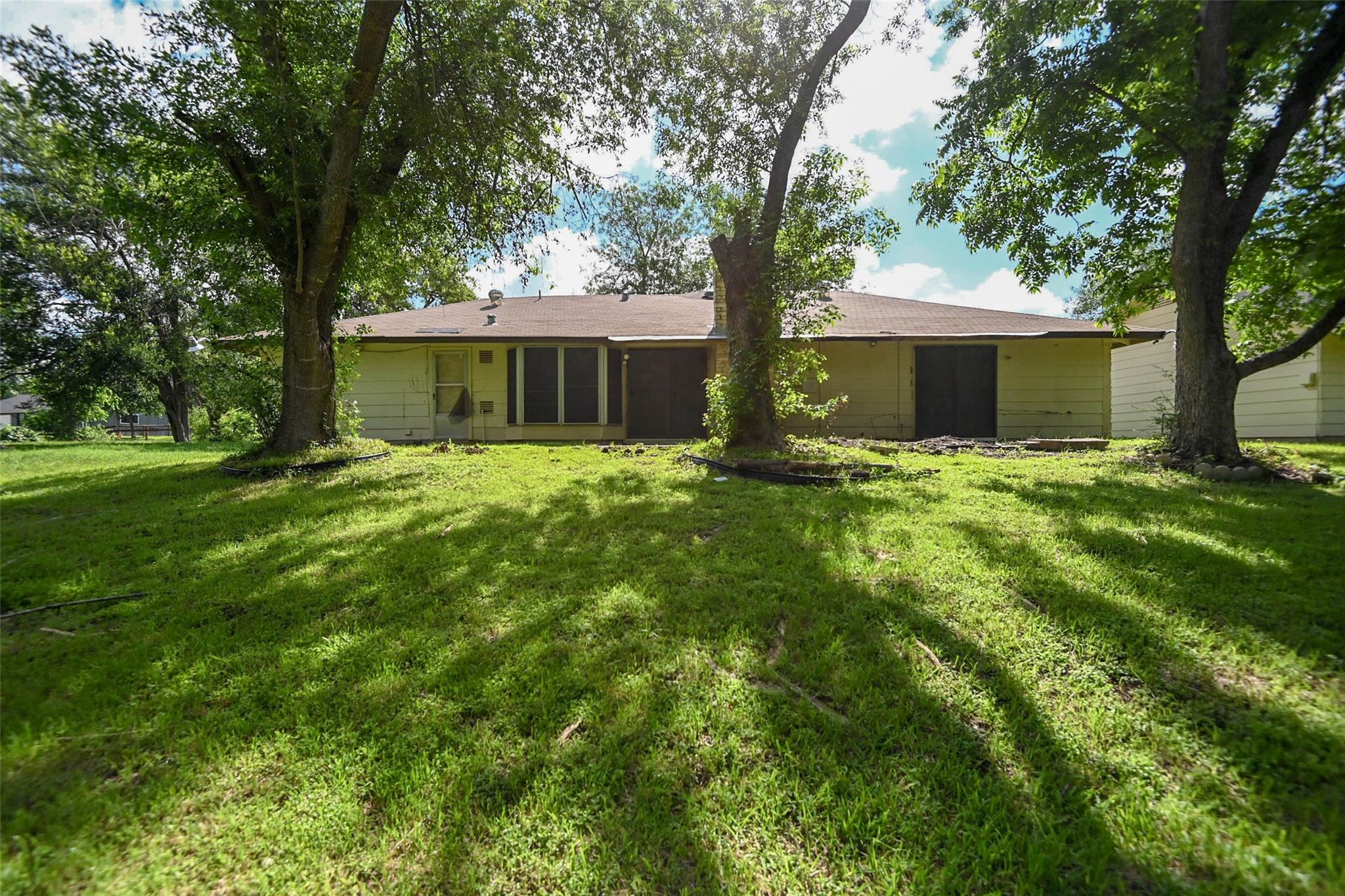 4614 Bundyhill Dr, Austin, TX 78723