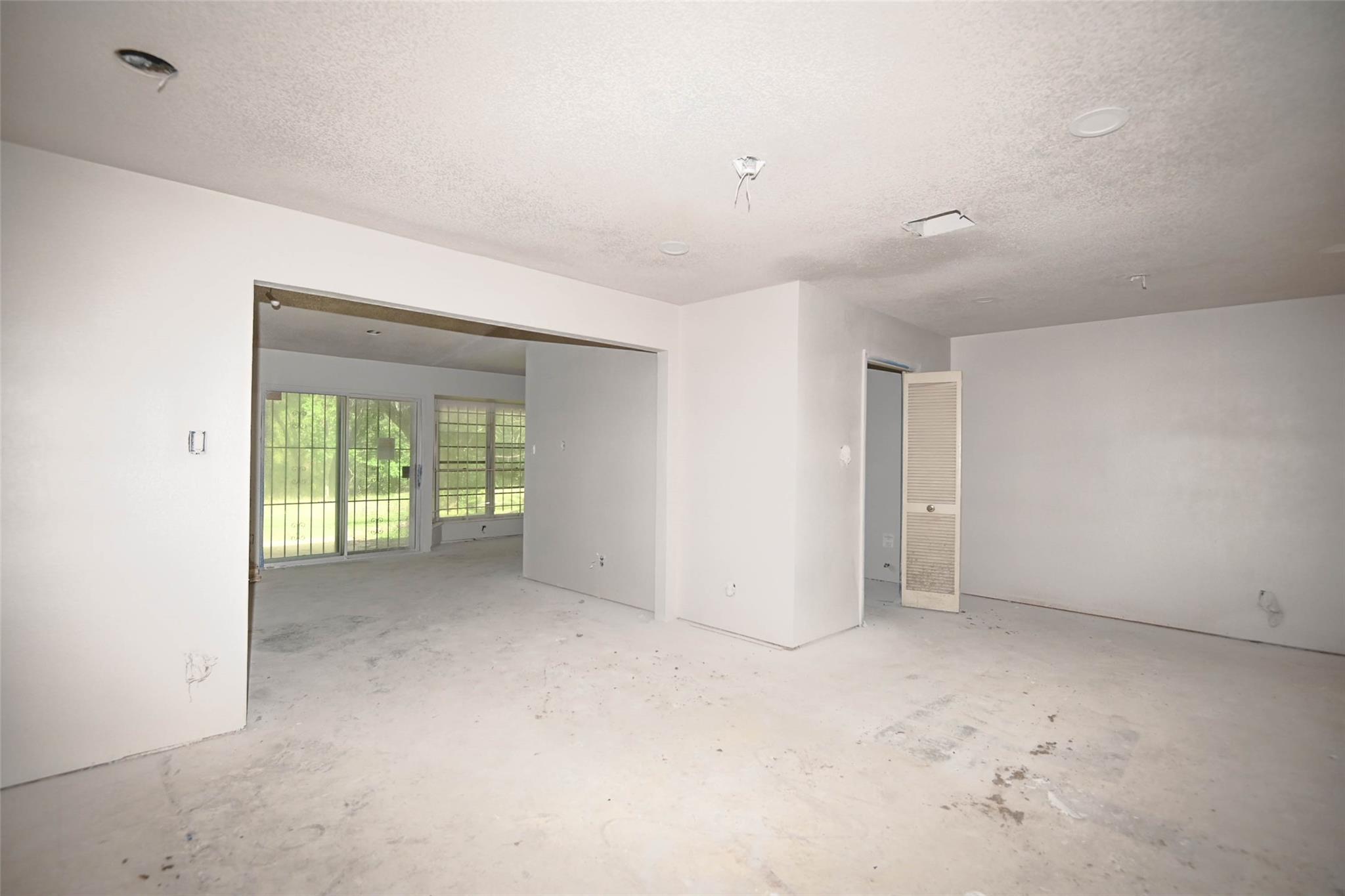4614 Bundyhill Dr, Austin, TX 78723