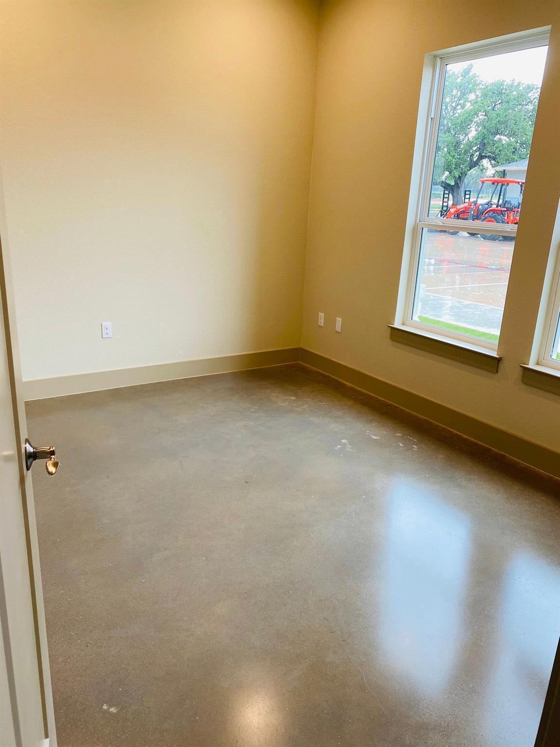 10824 E Crystal Falls Pkwy # 504, Leander, TX 78641