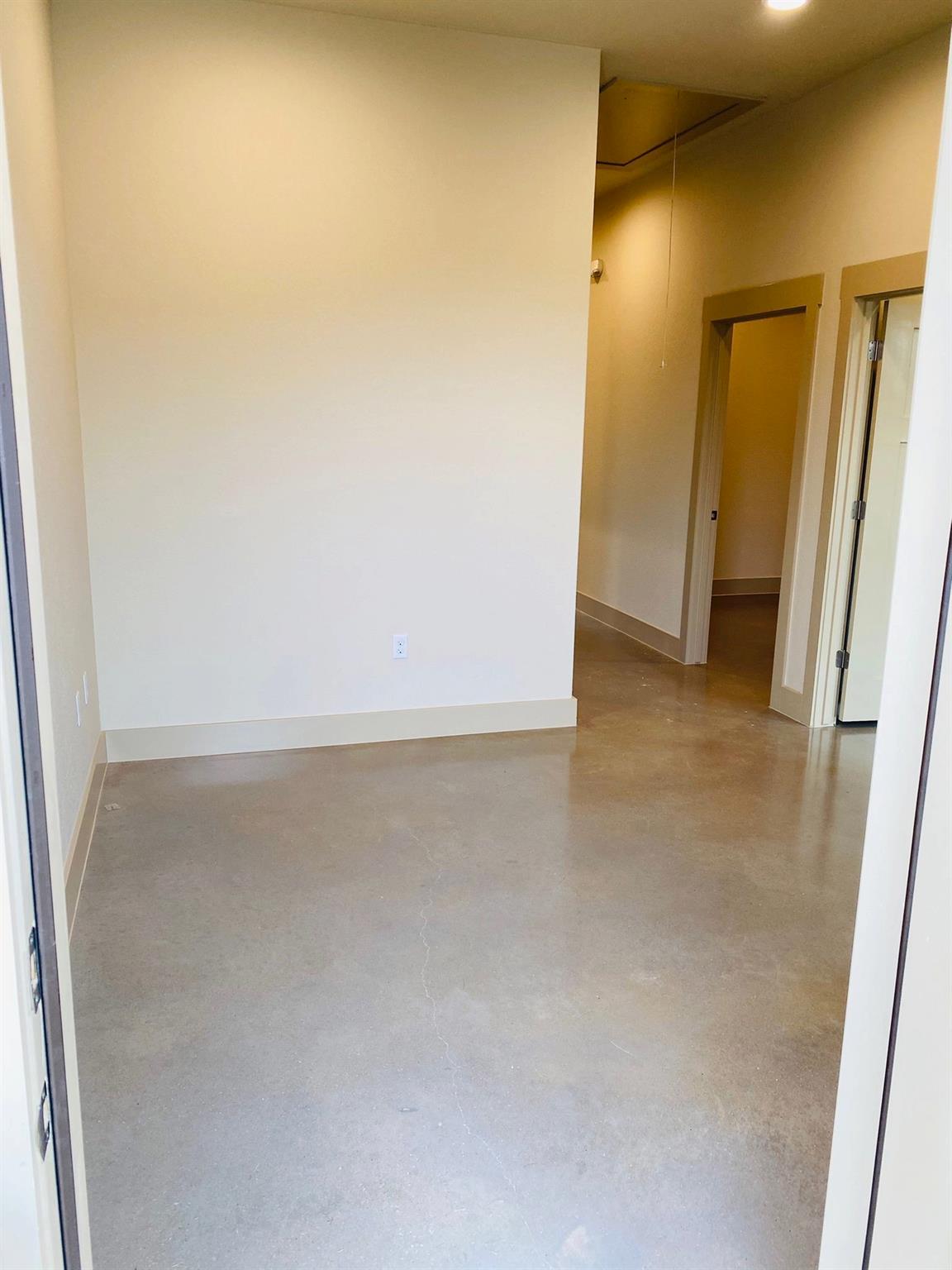 10824 E Crystal Falls Pkwy # 504, Leander, TX 78641