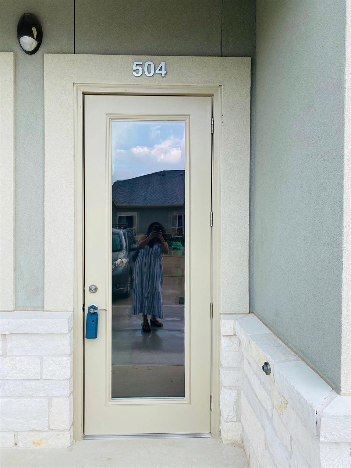 10824 E Crystal Falls Pkwy # 504, Leander, TX 78641