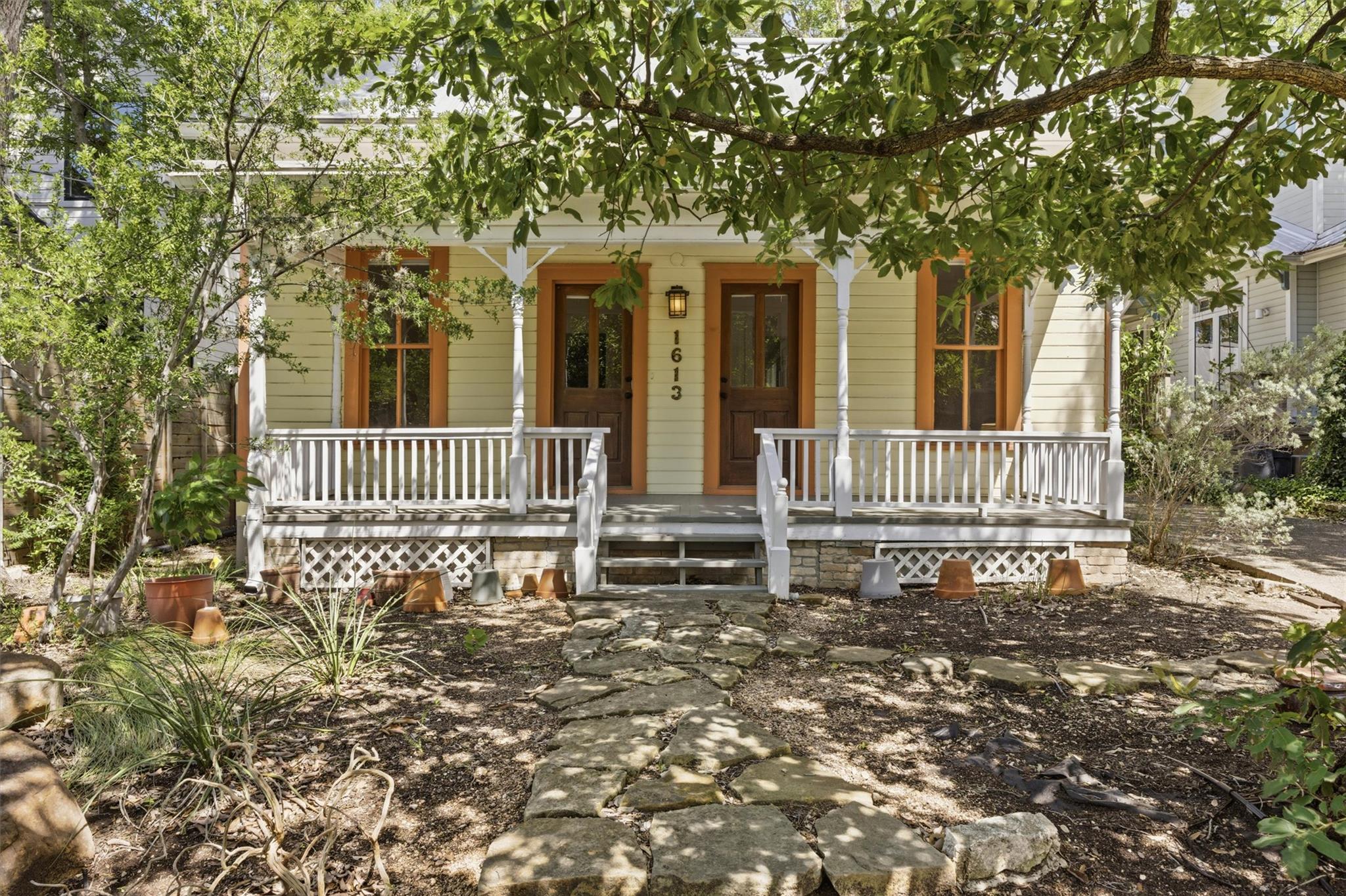 1613 Drake Ave, Austin, TX 78704