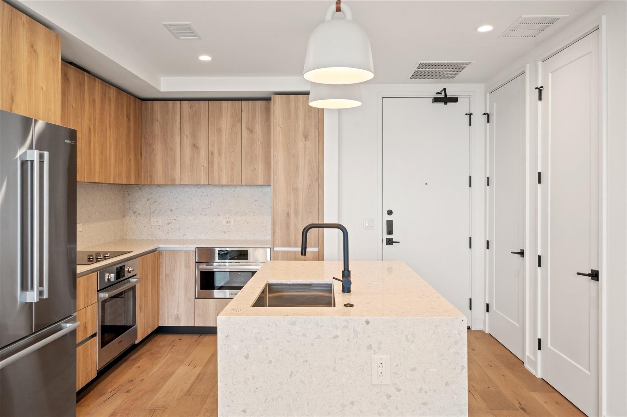84 East Ave # 1803, Austin, TX 78701