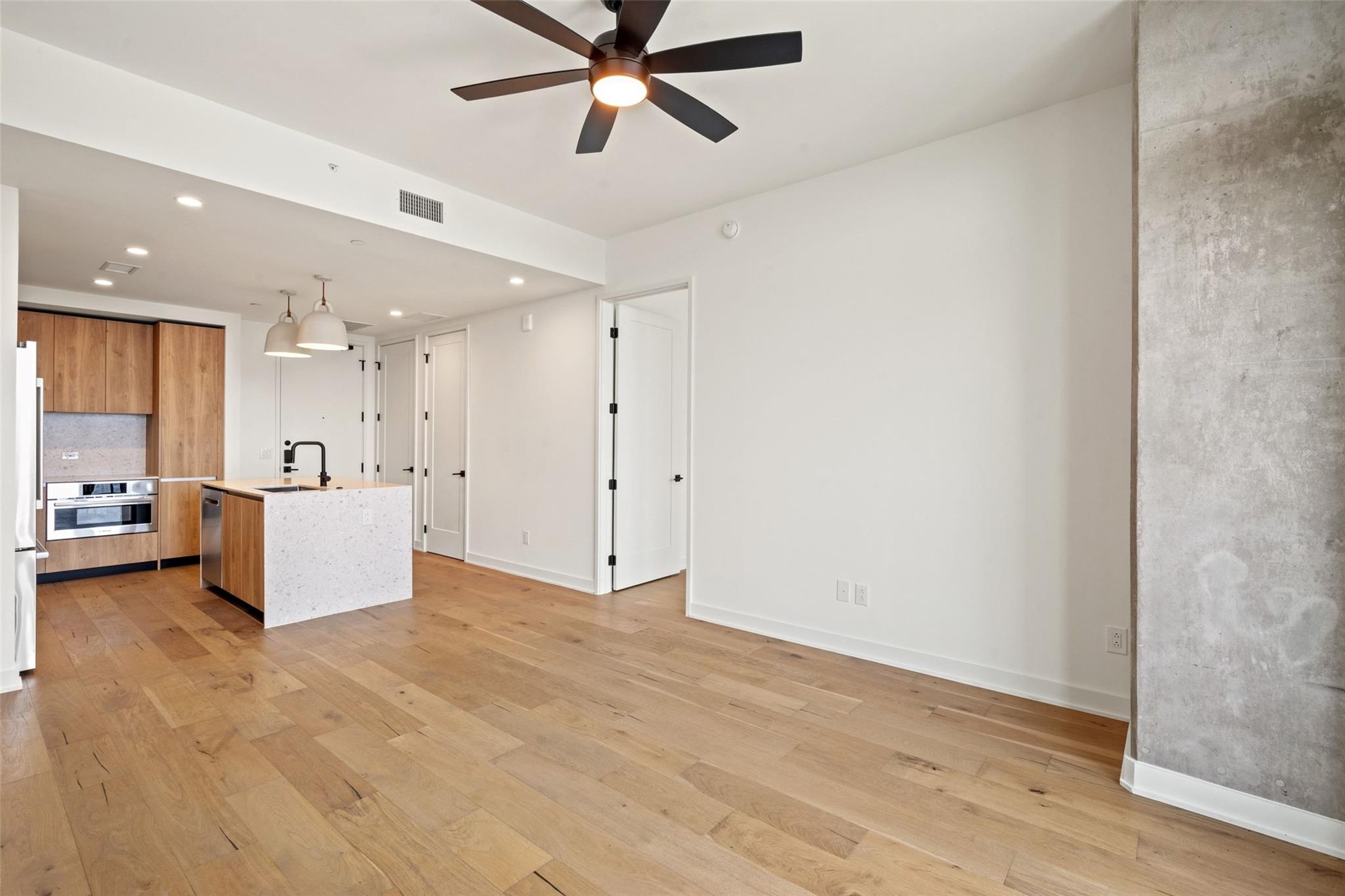 84 East Ave # 1803, Austin, TX 78701