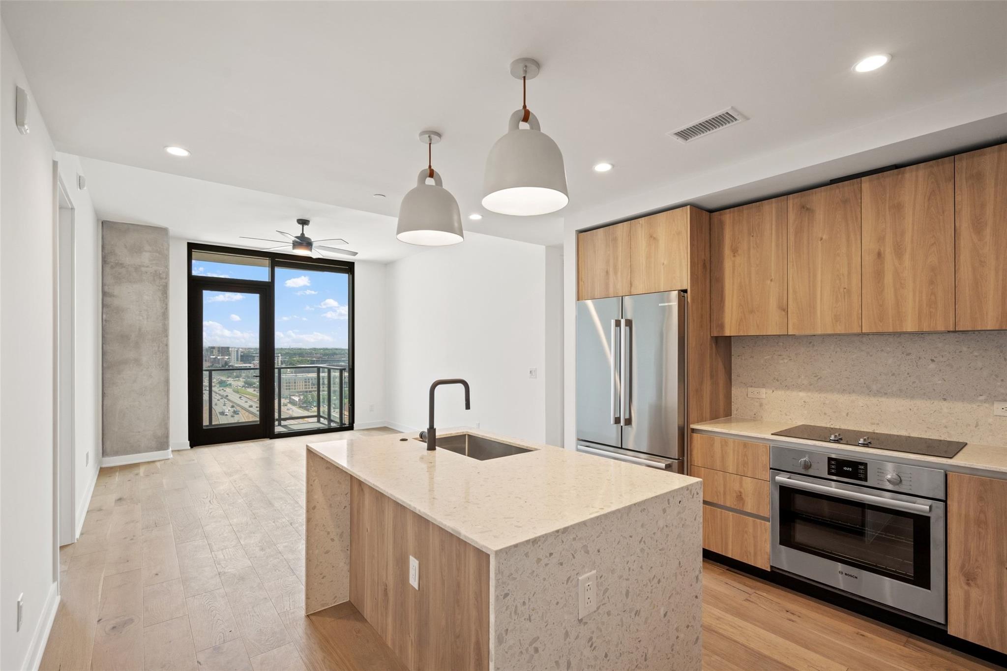 84 East Ave # 1803, Austin, TX 78701
