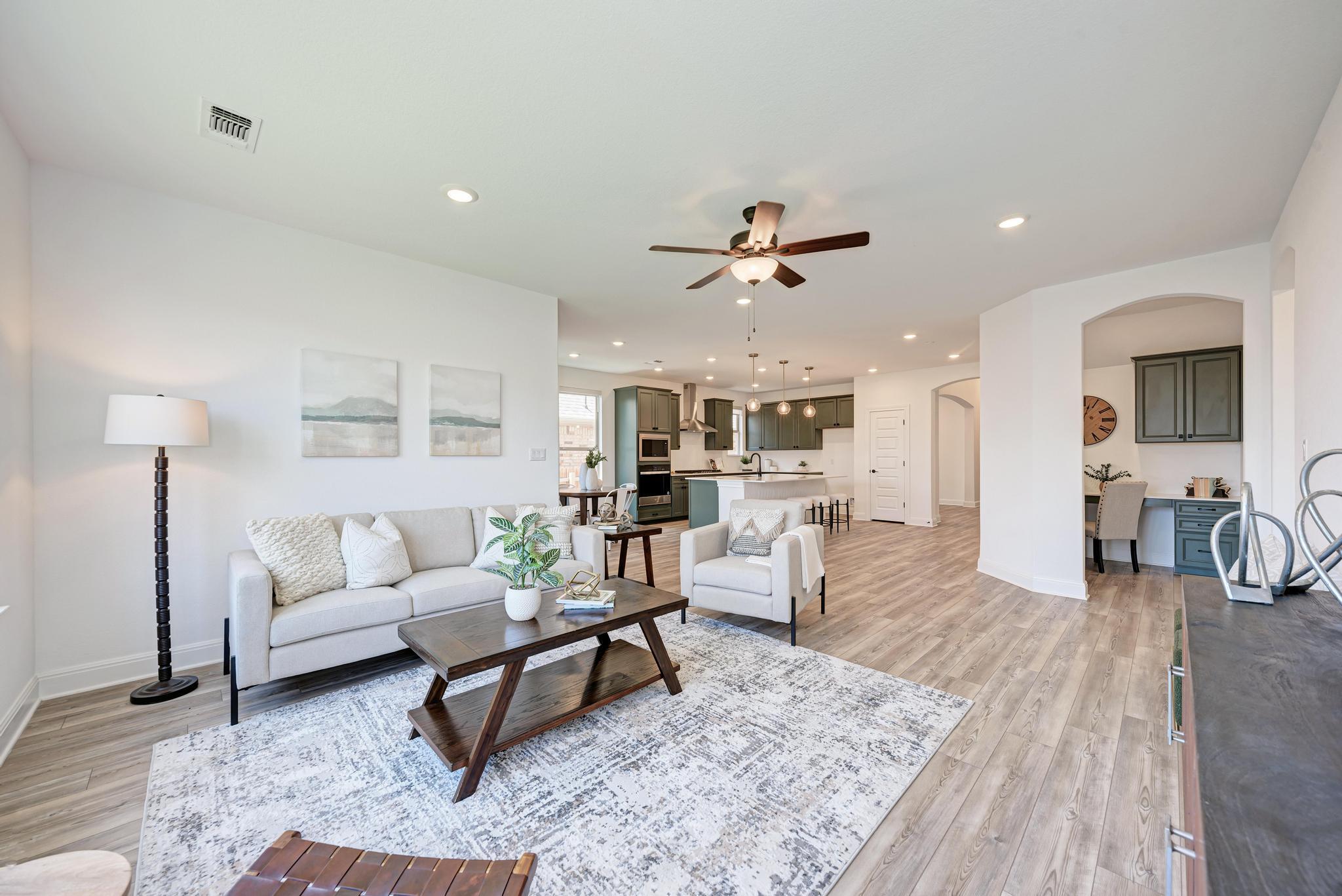 229 Canyoncrest Way, Liberty Hill, TX 78642