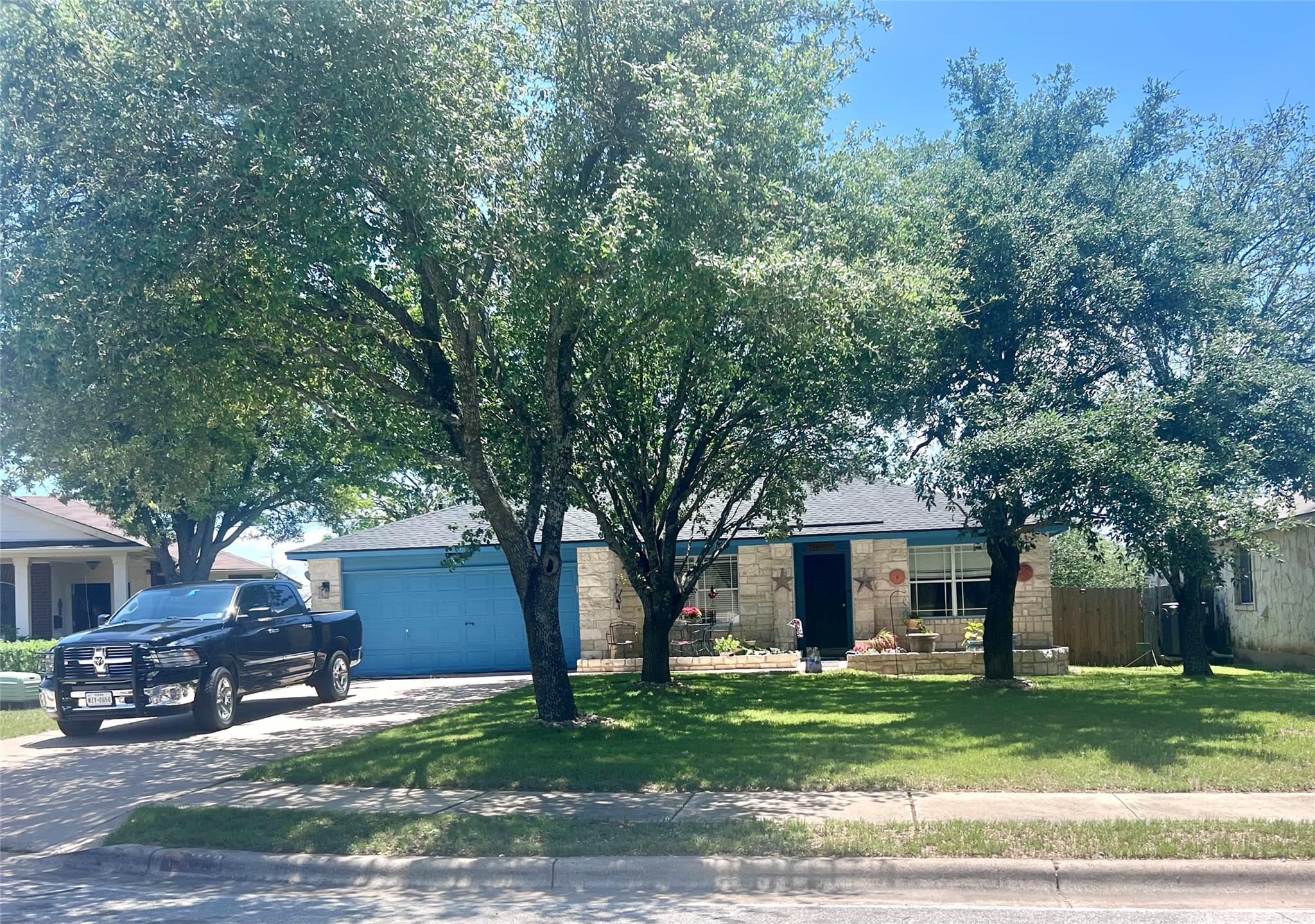 4113 Natural Bridge Ct SW, Round Rock, TX 78681