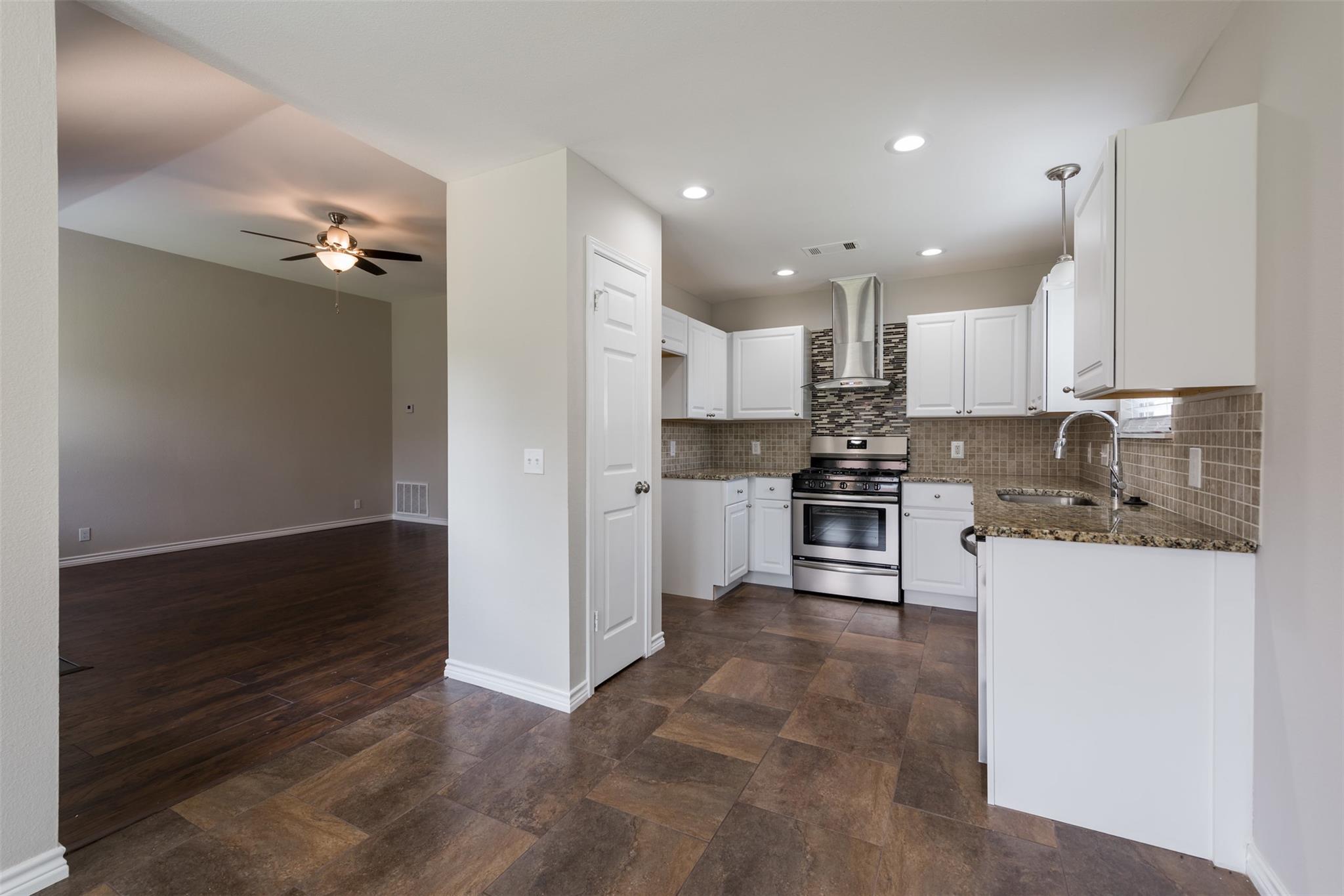 5703 Teri Rd, Austin, TX 78744