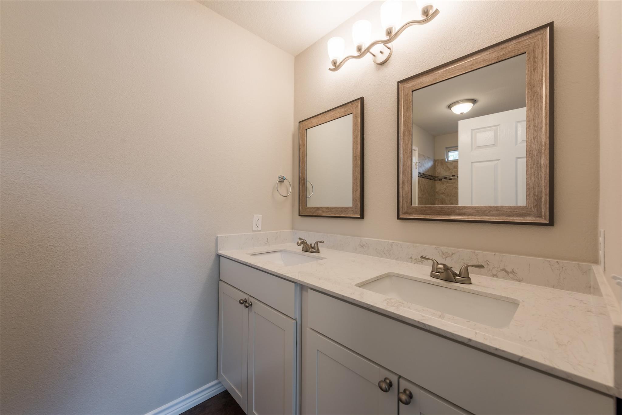 5703 Teri Rd, Austin, TX 78744