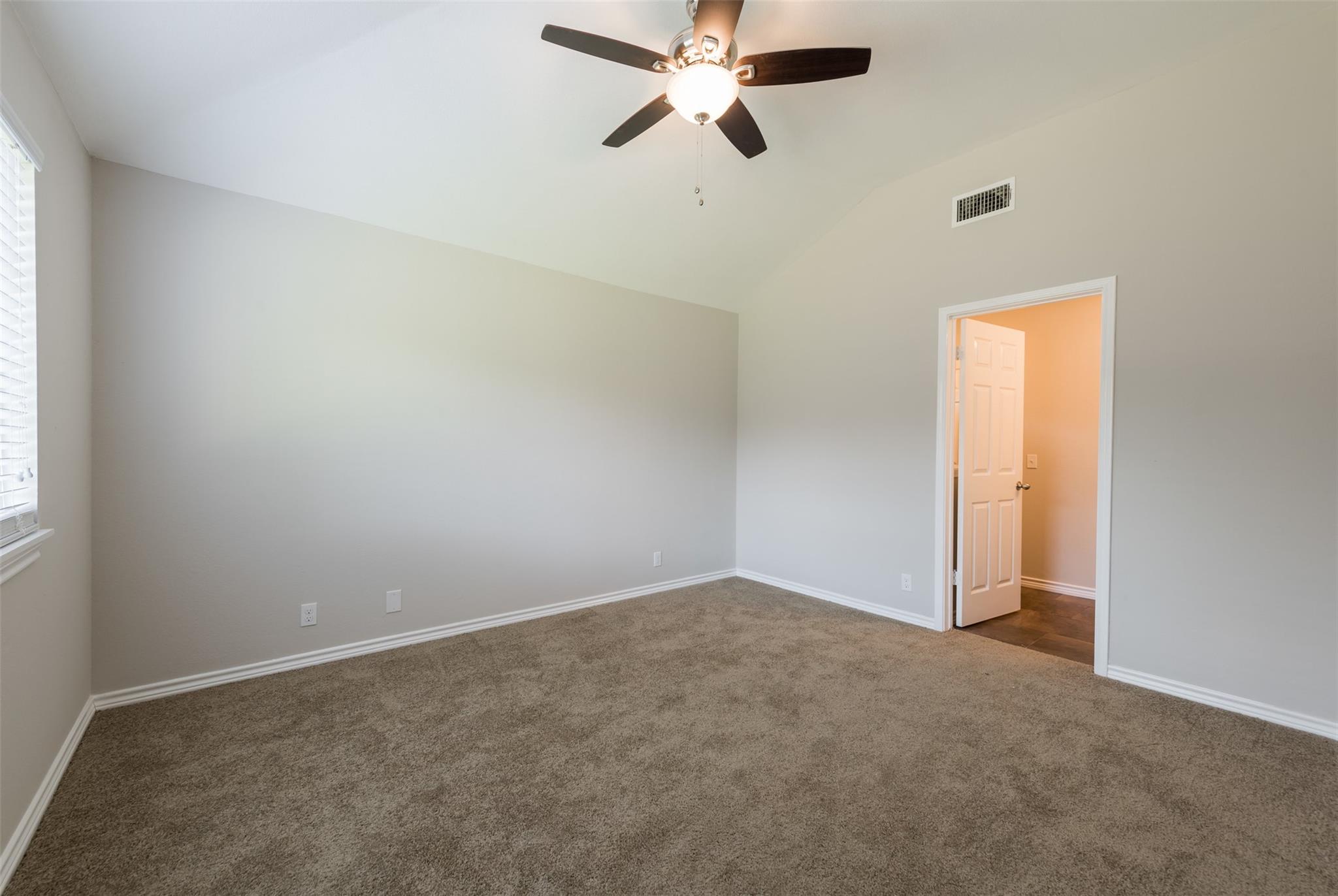 5703 Teri Rd, Austin, TX 78744