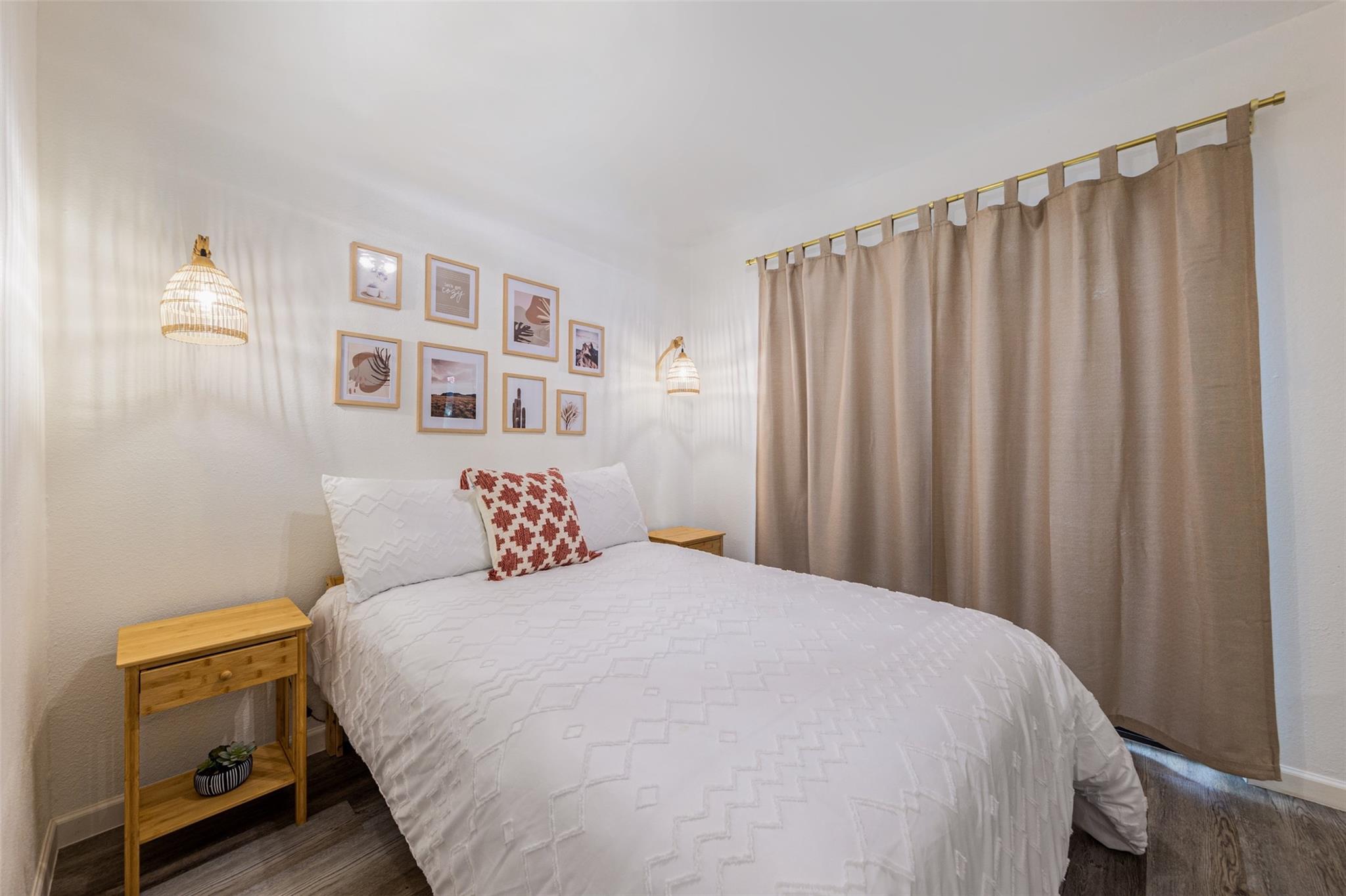 2815 Rio Grande St # 204, Austin, TX 78705