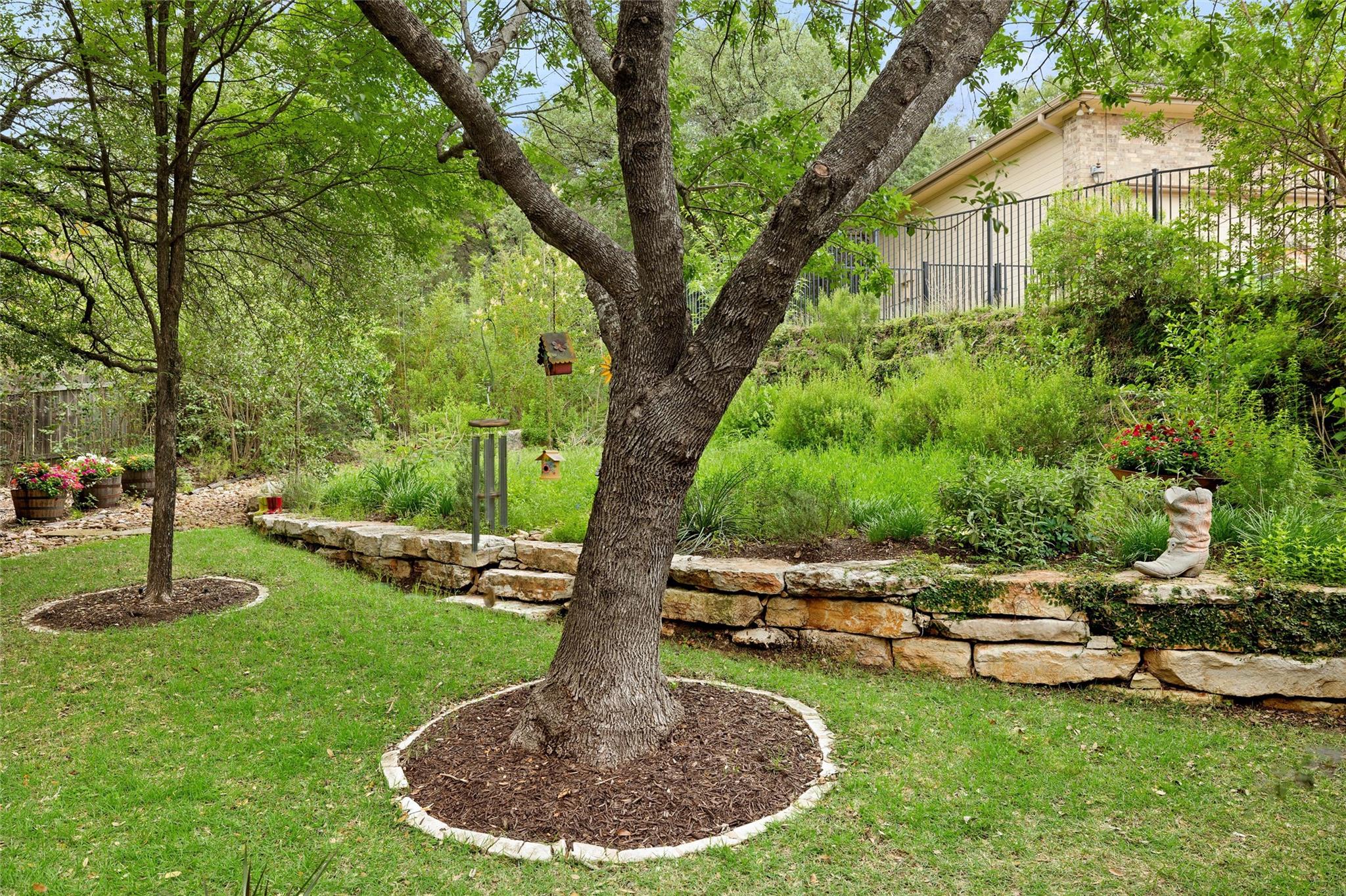 5910 Doone Valley Ct, Austin, TX 78731