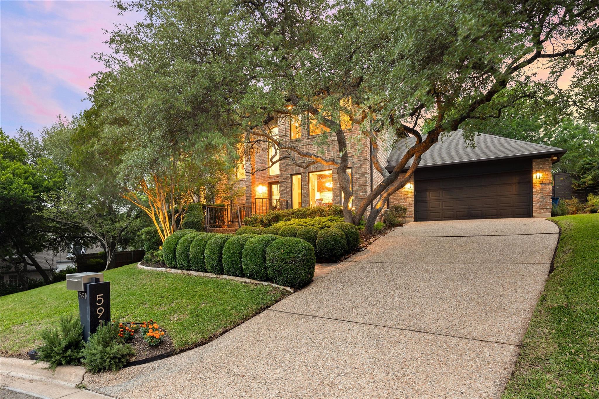 5910 Doone Valley Ct, Austin, TX 78731