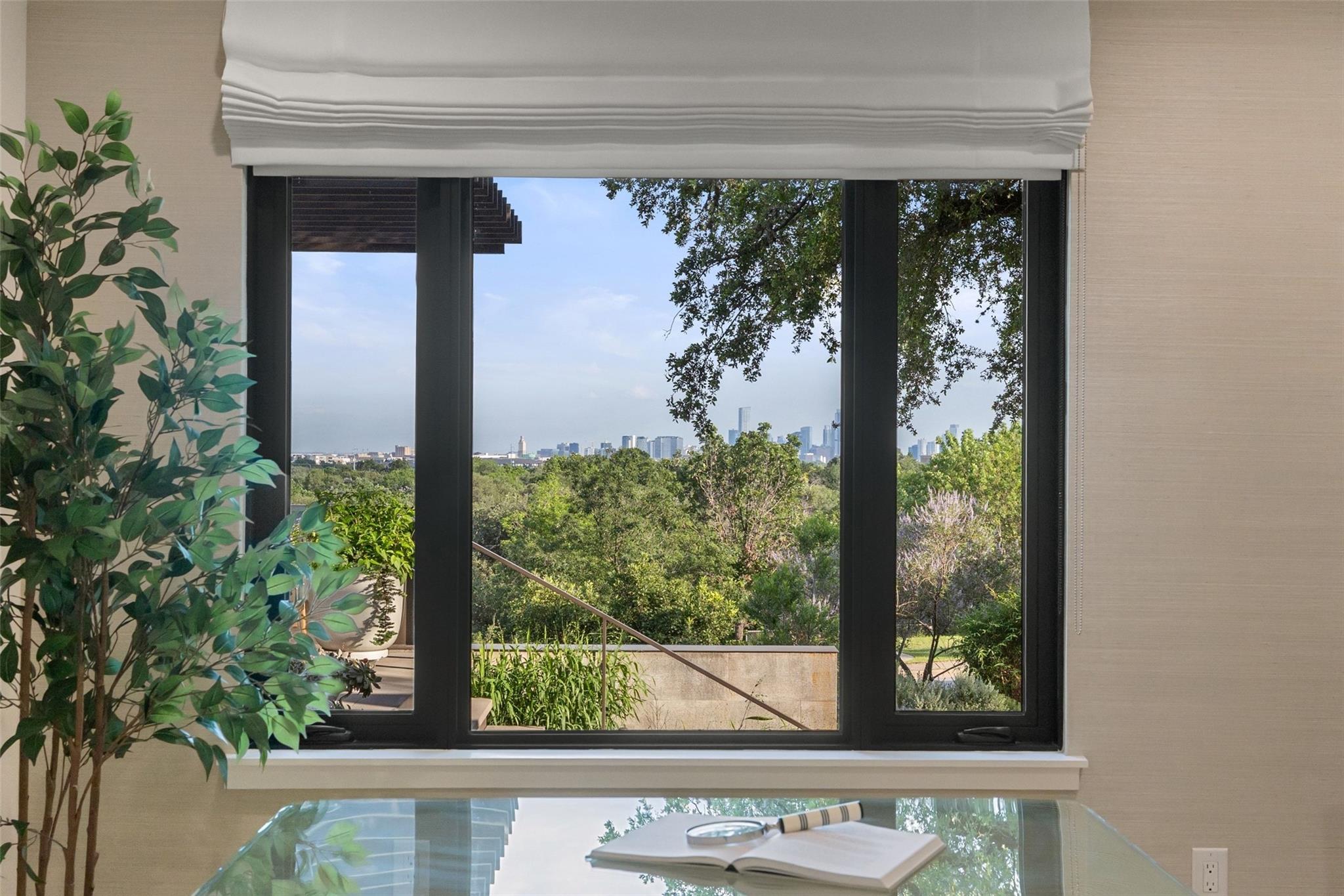 4906 Balcones Dr, Austin, TX 78731