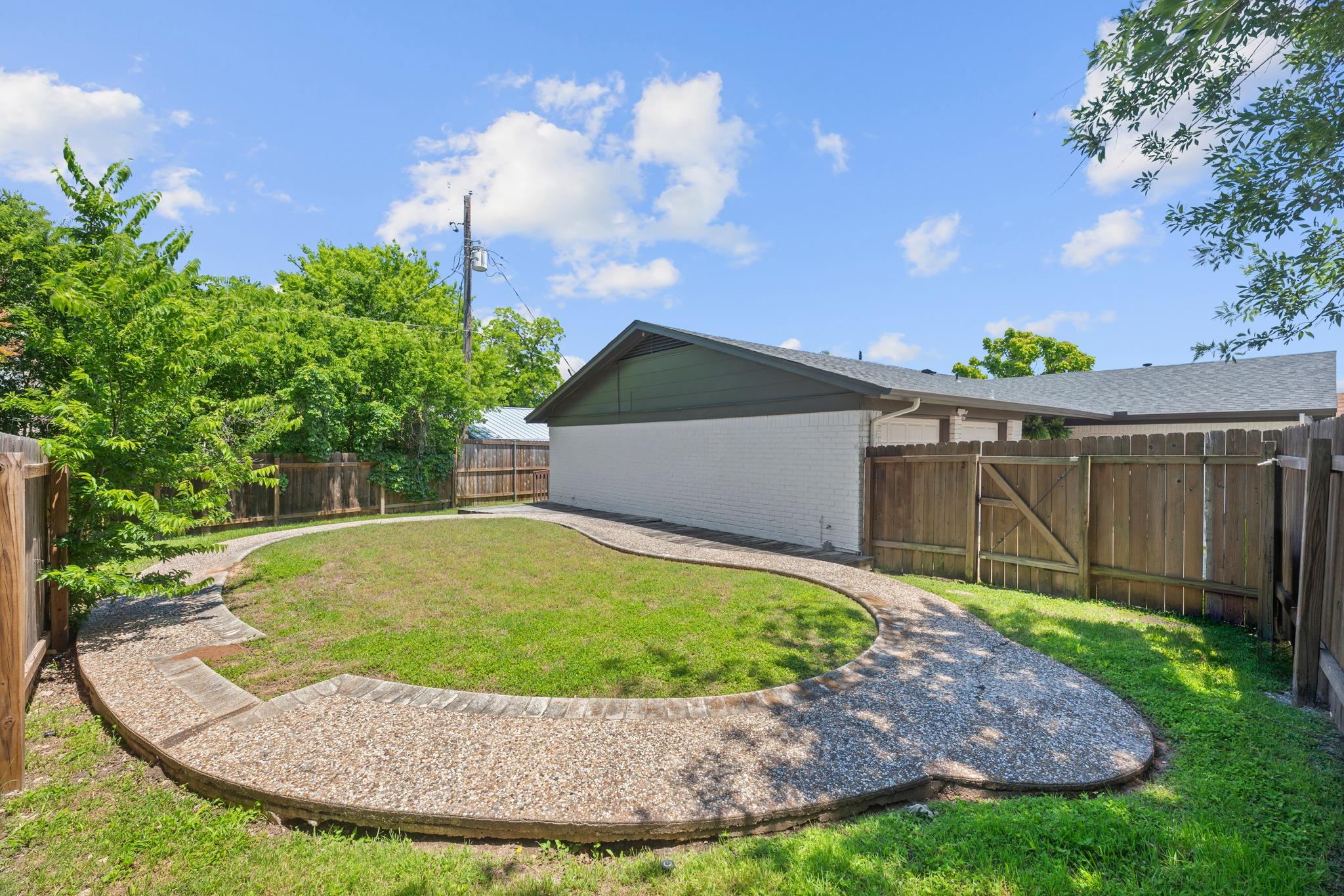 1306 July Dr, Austin, TX 78753
