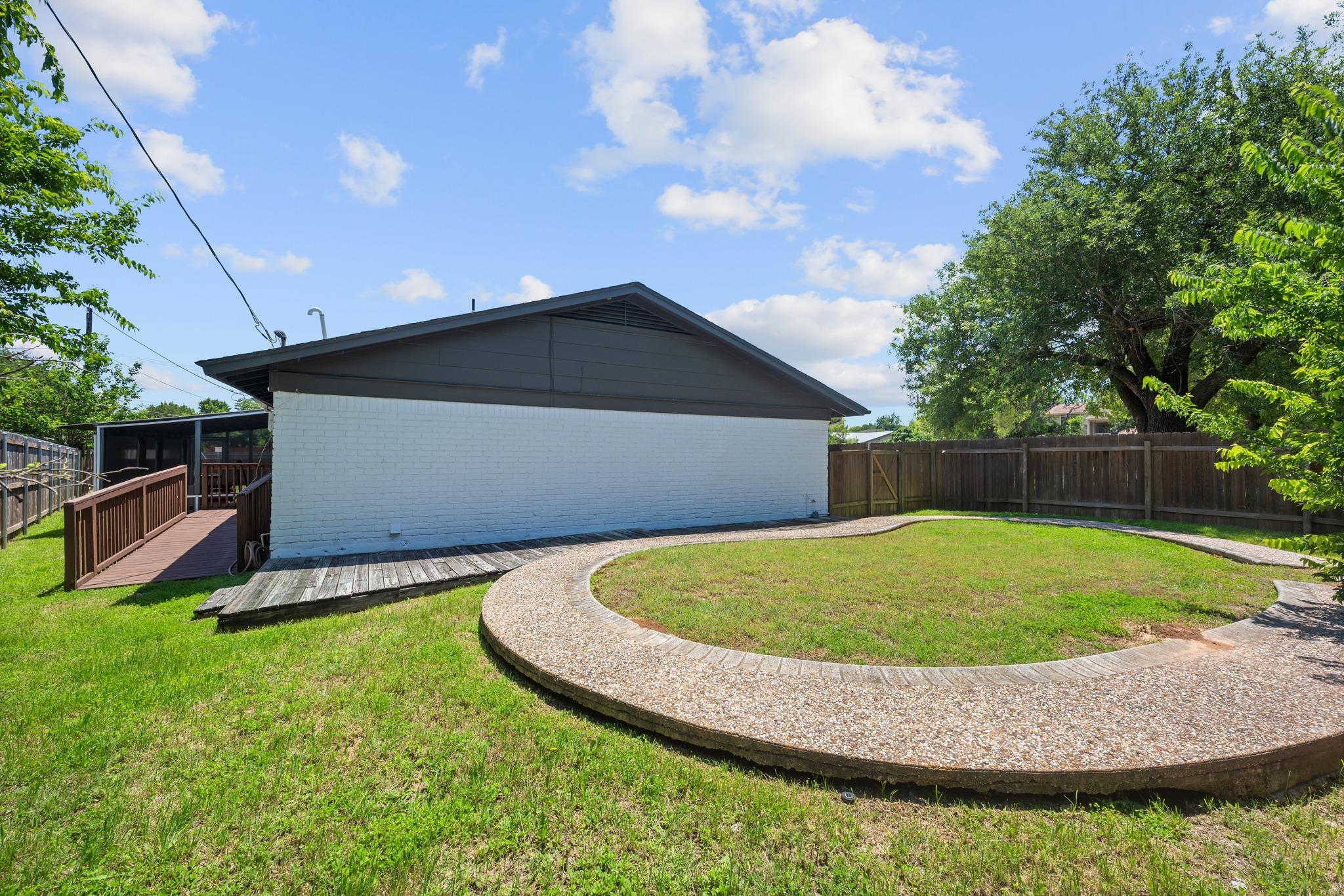 1306 July Dr, Austin, TX 78753