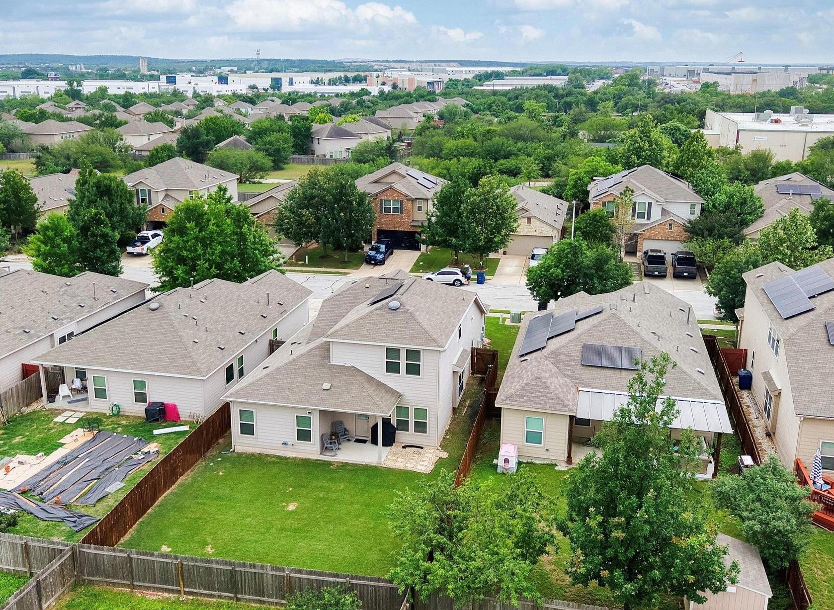 6905 Vail Ridge St, Austin, TX 78744