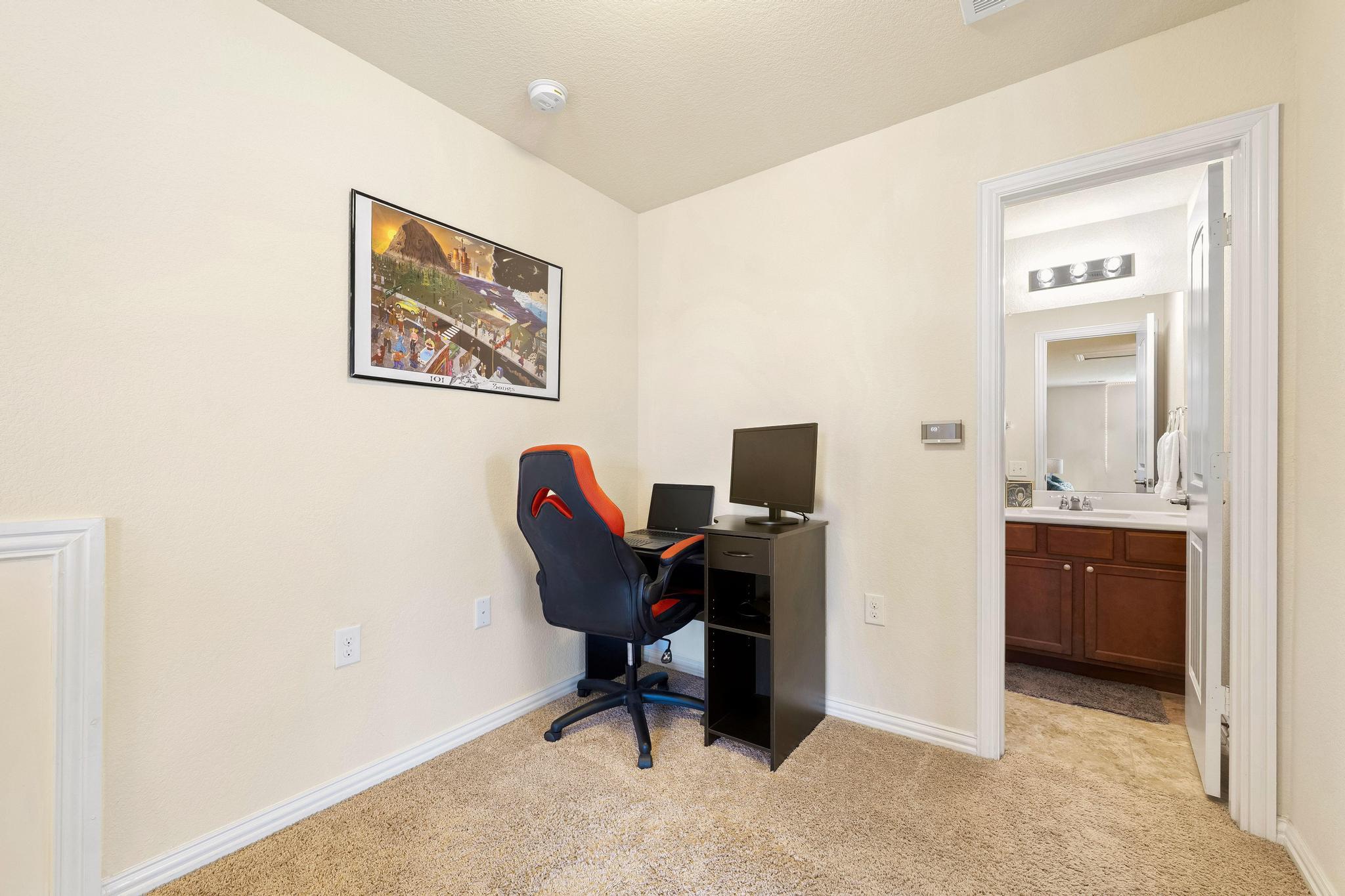 6905 Vail Ridge St, Austin, TX 78744