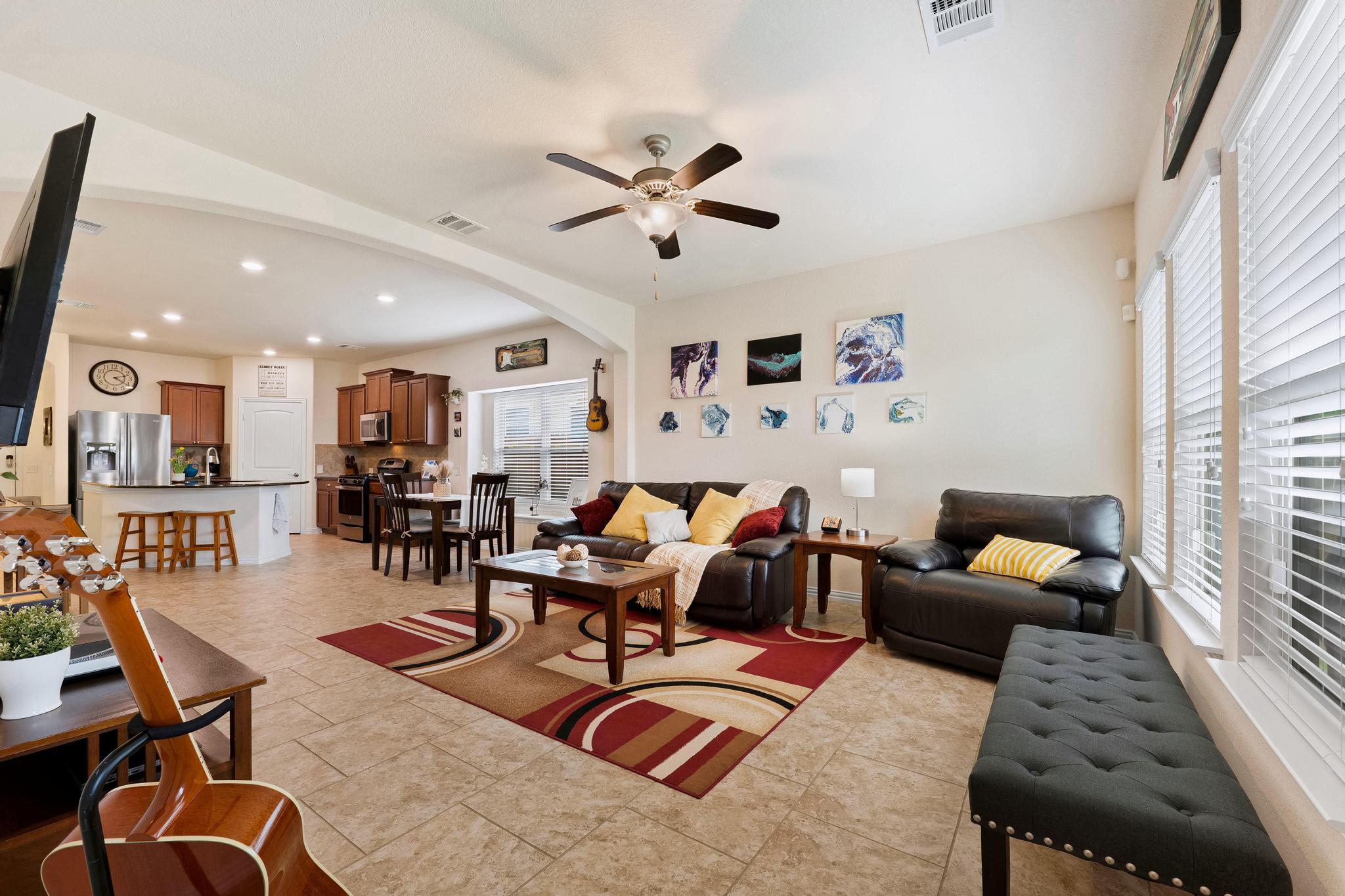 6905 Vail Ridge St, Austin, TX 78744
