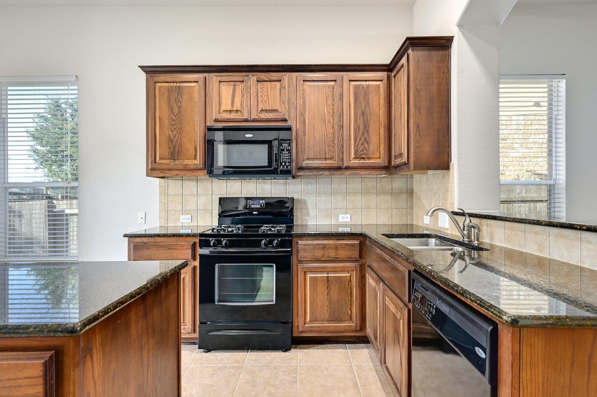 1809 Hidden Springs Path, Round Rock, TX 78665