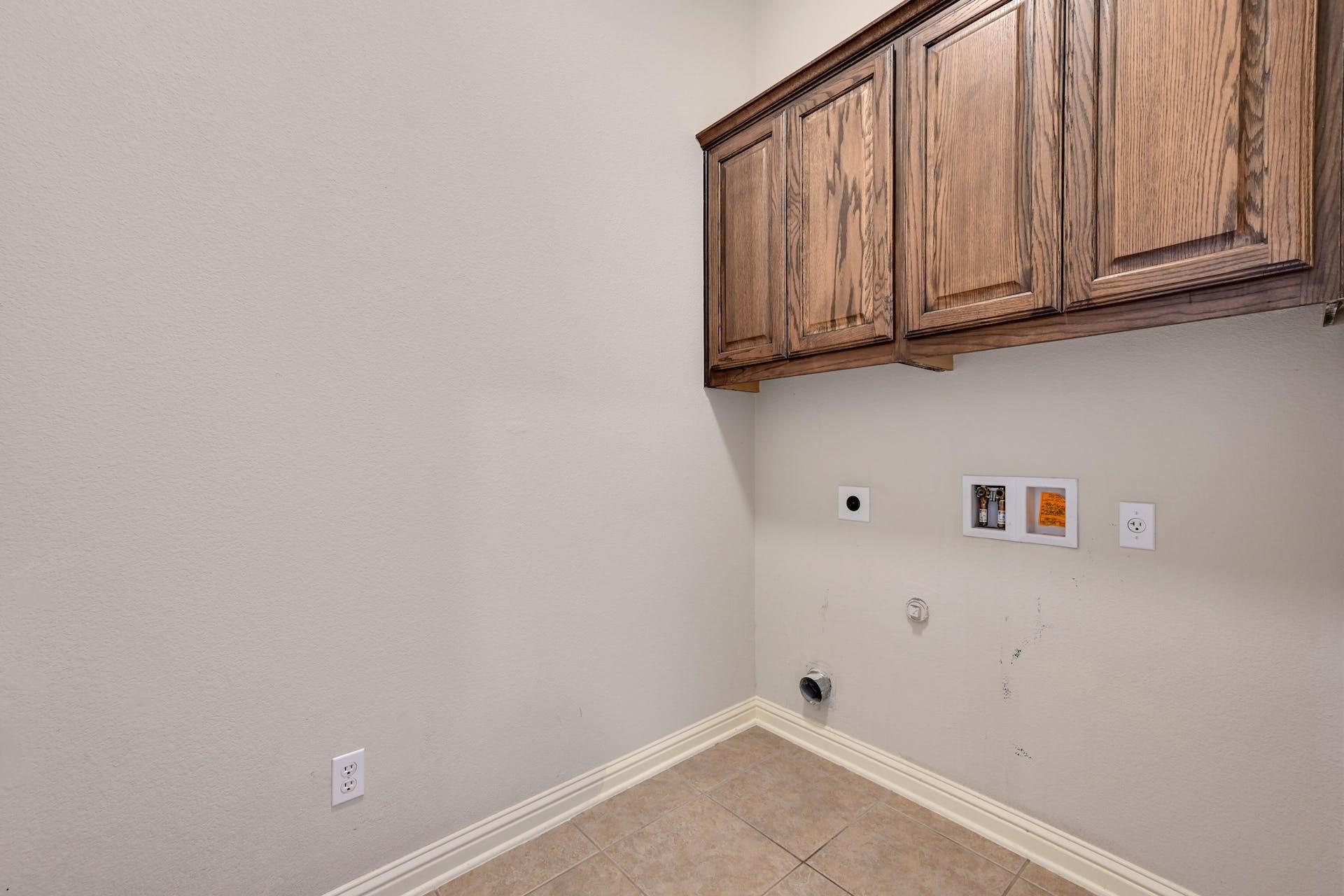 1809 Hidden Springs Path, Round Rock, TX 78665
