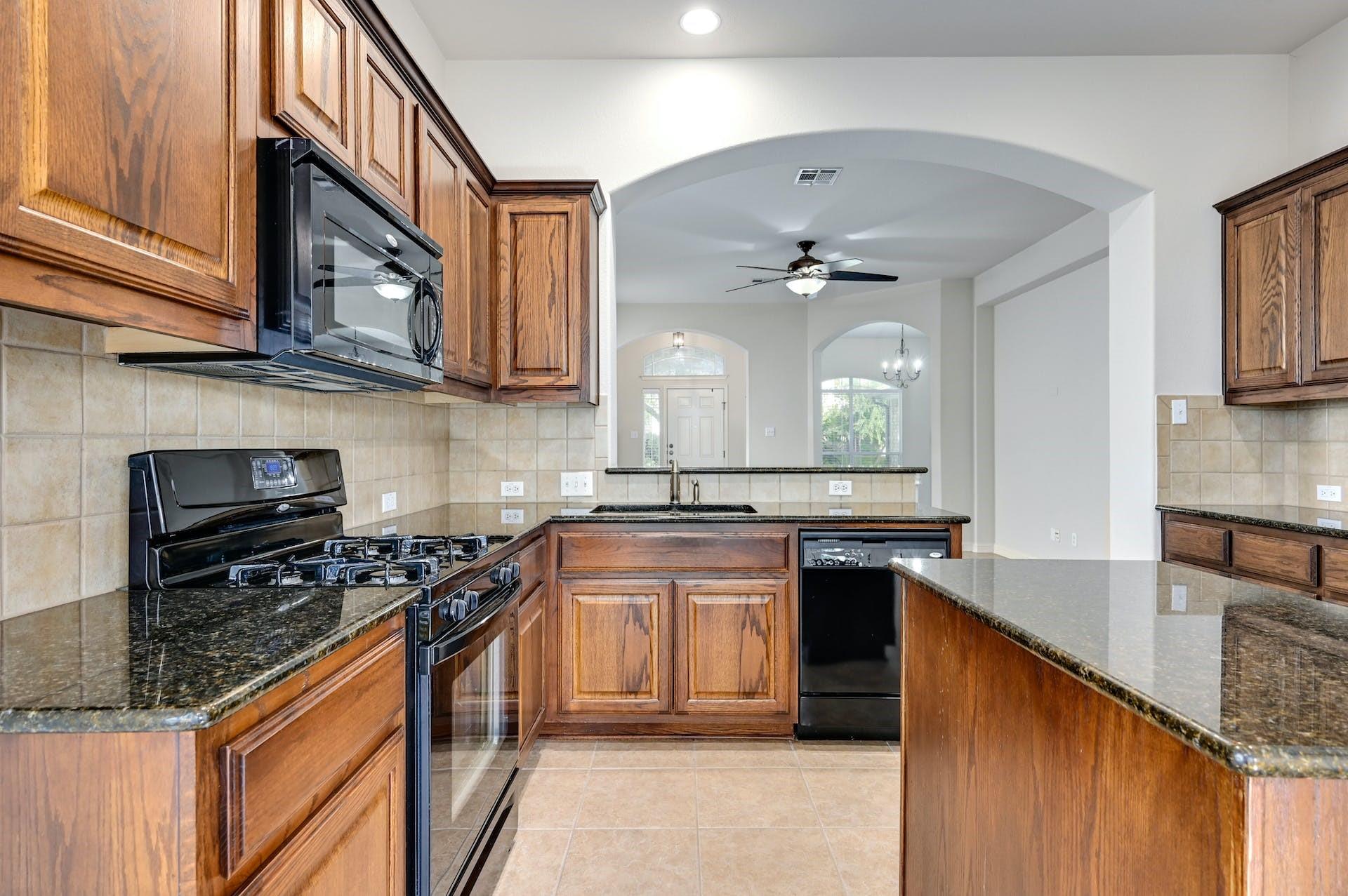 1809 Hidden Springs Path, Round Rock, TX 78665