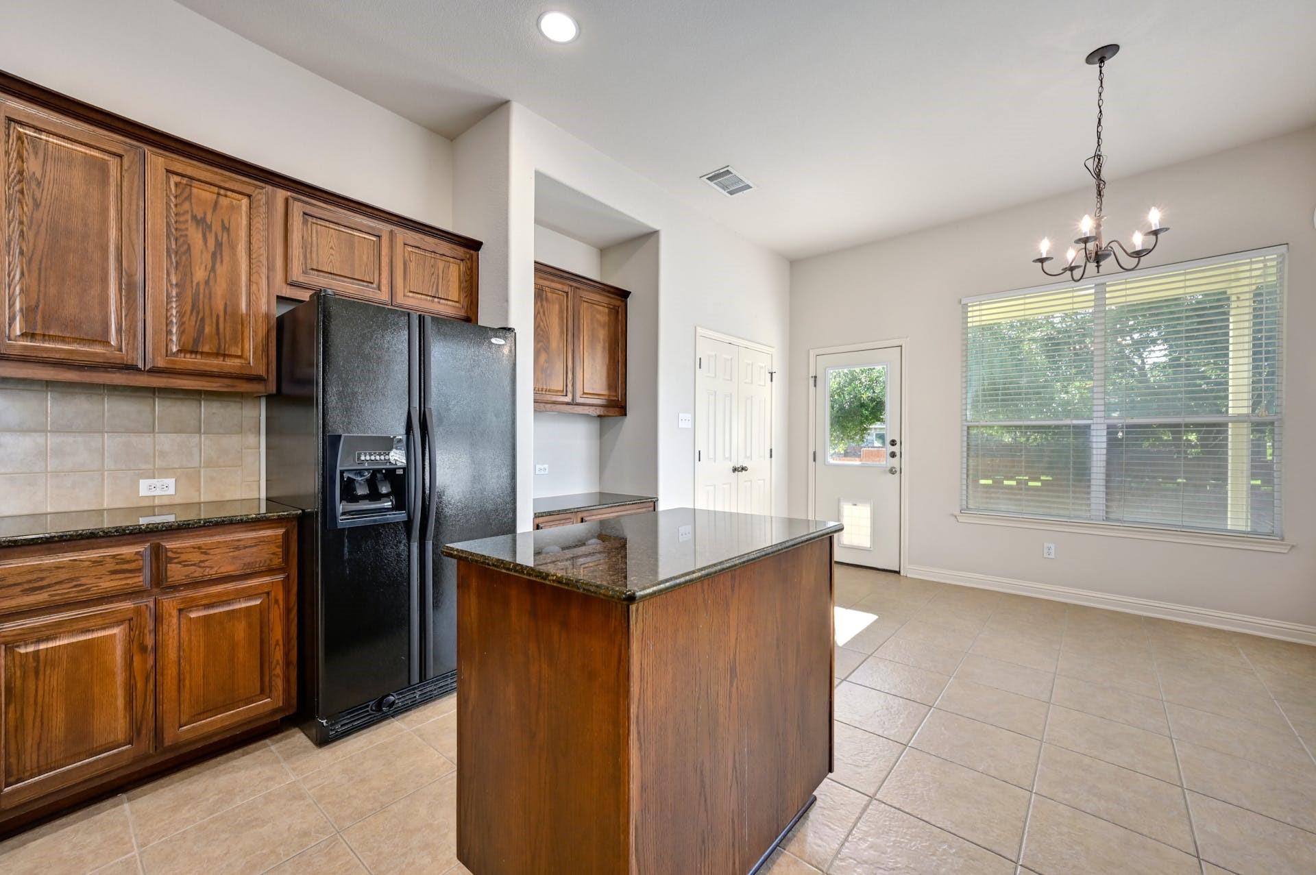1809 Hidden Springs Path, Round Rock, TX 78665