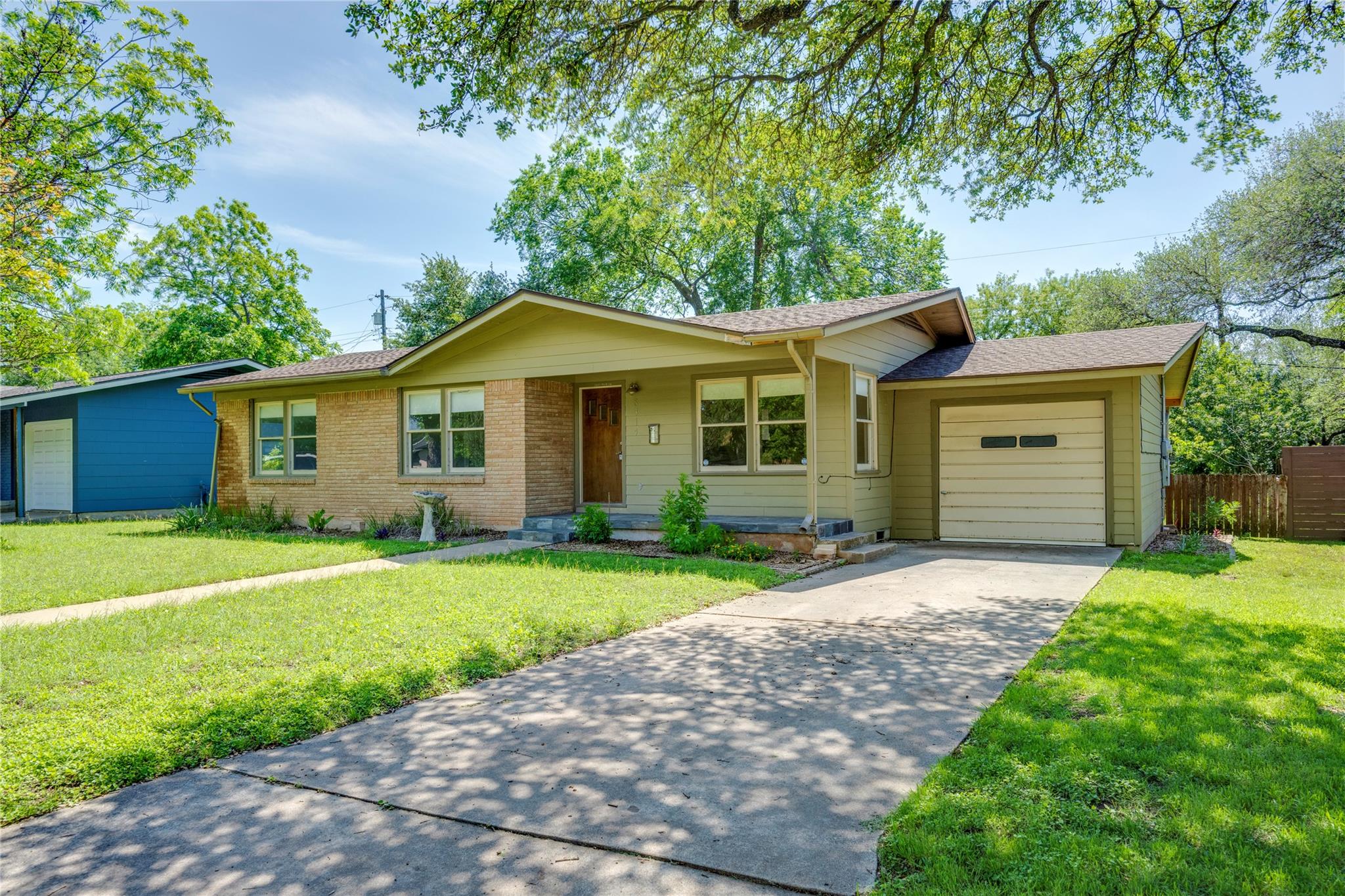 8314 Polar Dr, Austin, TX 78757