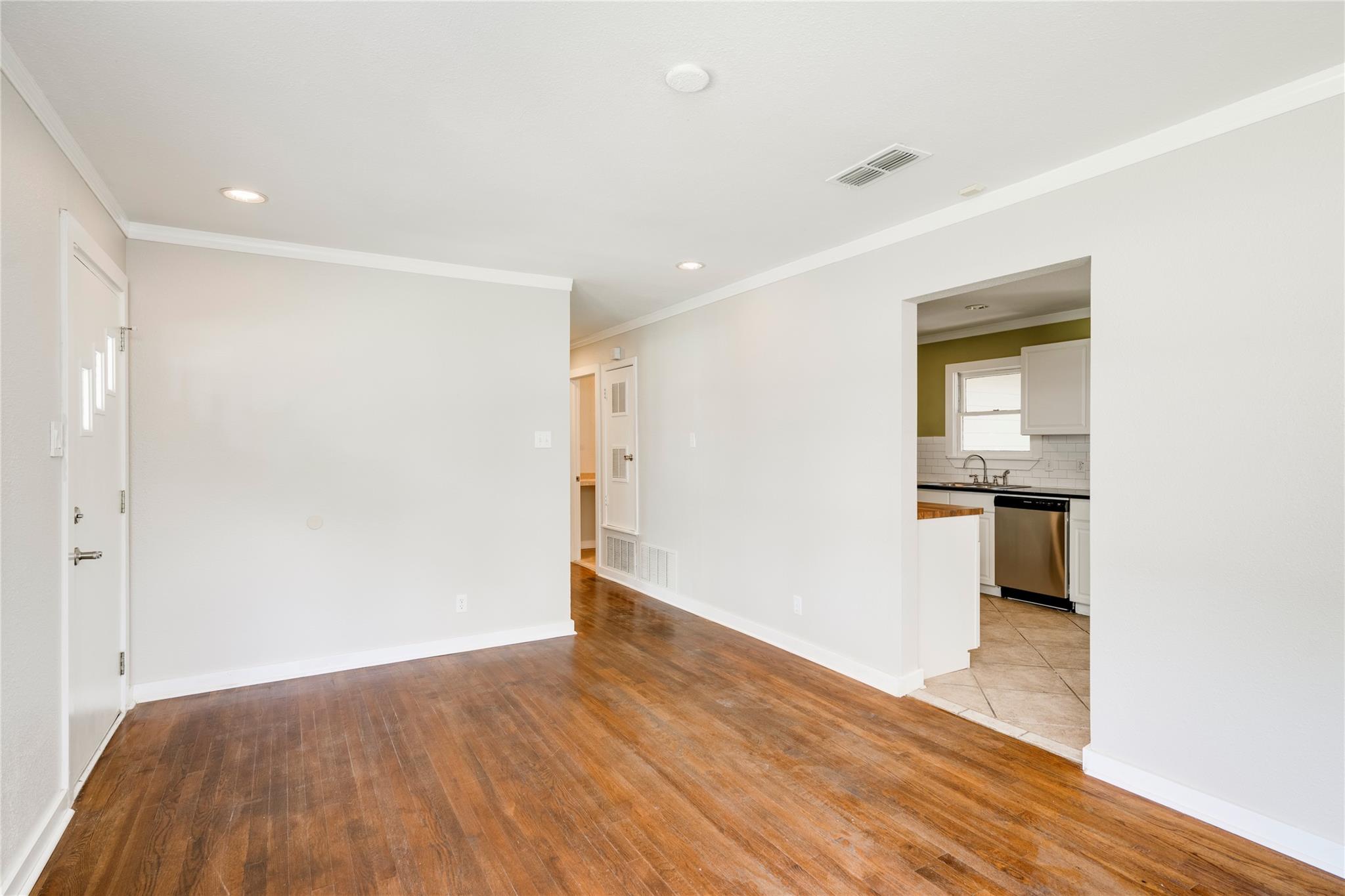 8314 Polar Dr, Austin, TX 78757