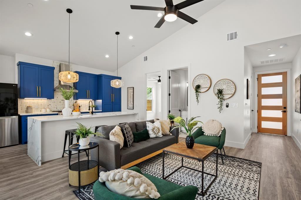 1606 Harvey St # 2, Austin, TX 78702