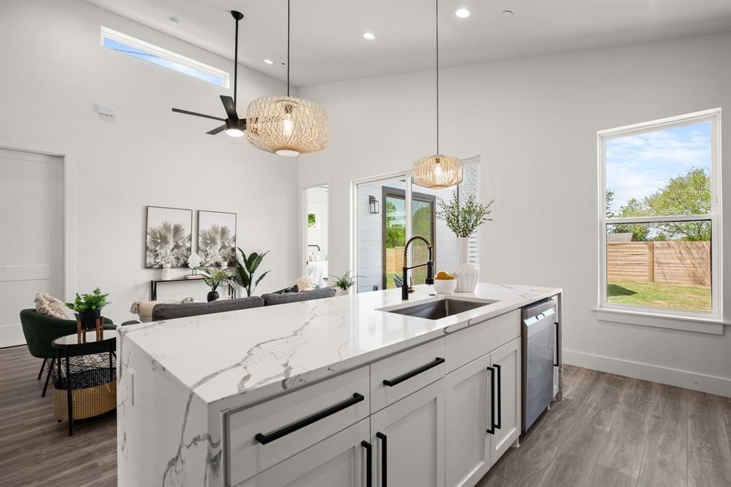 1606 Harvey St # 2, Austin, TX 78702