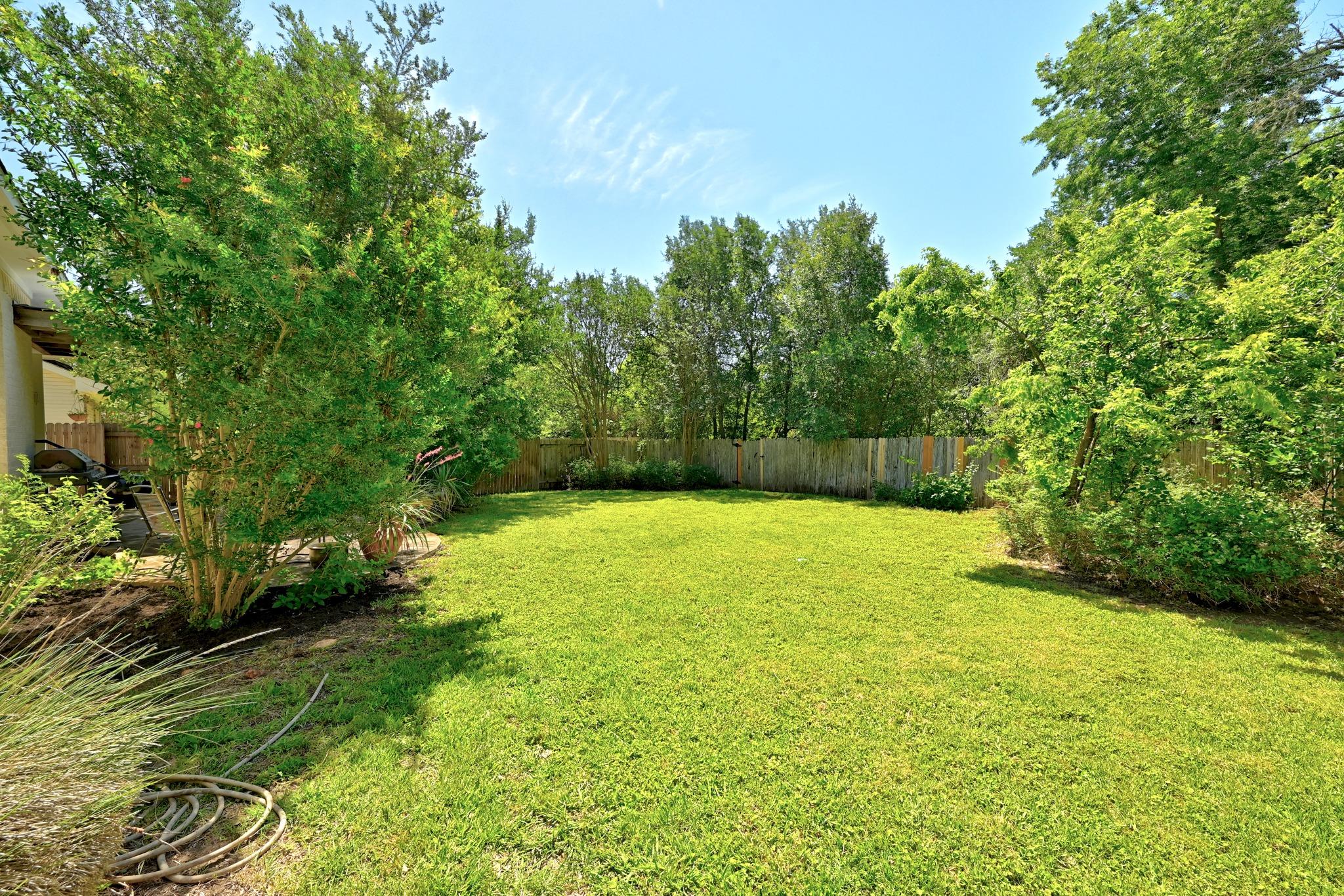 7121 Ridge Oak Rd, Austin, TX 78749