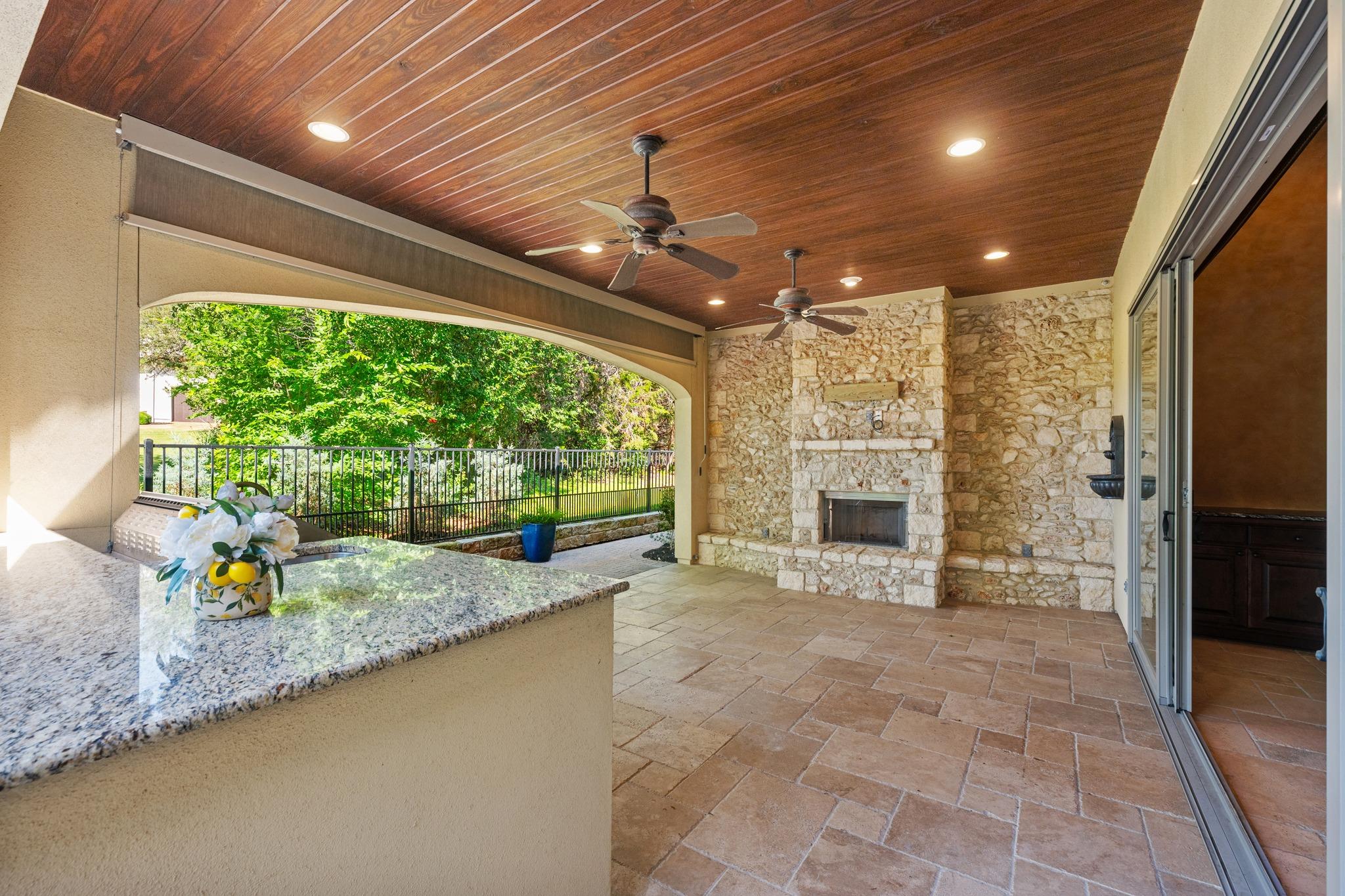 224 Neville Wood Ct, Austin, TX 78738