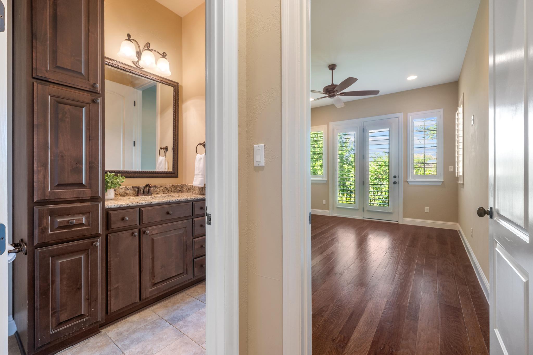 224 Neville Wood Ct, Austin, TX 78738